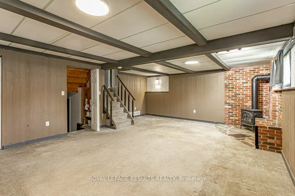1 Vanier Place