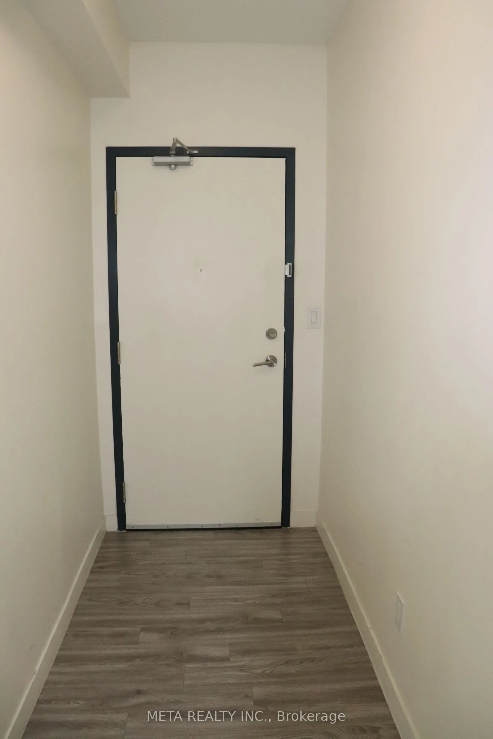 128 KING Street #908