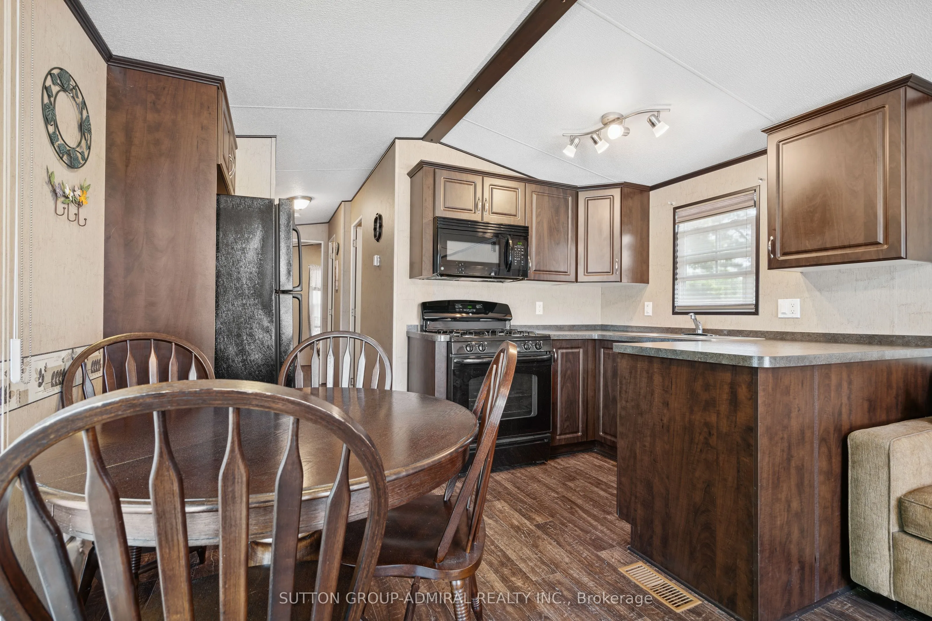 1082 SHAMROCK MARINA Road #70