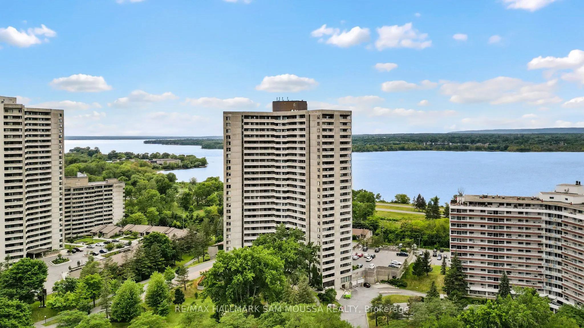 1081 Ambleside Drive, #2003