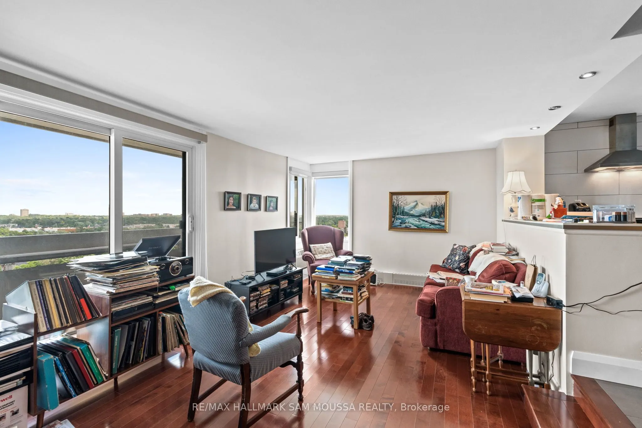 1081 Ambleside Drive, #2003