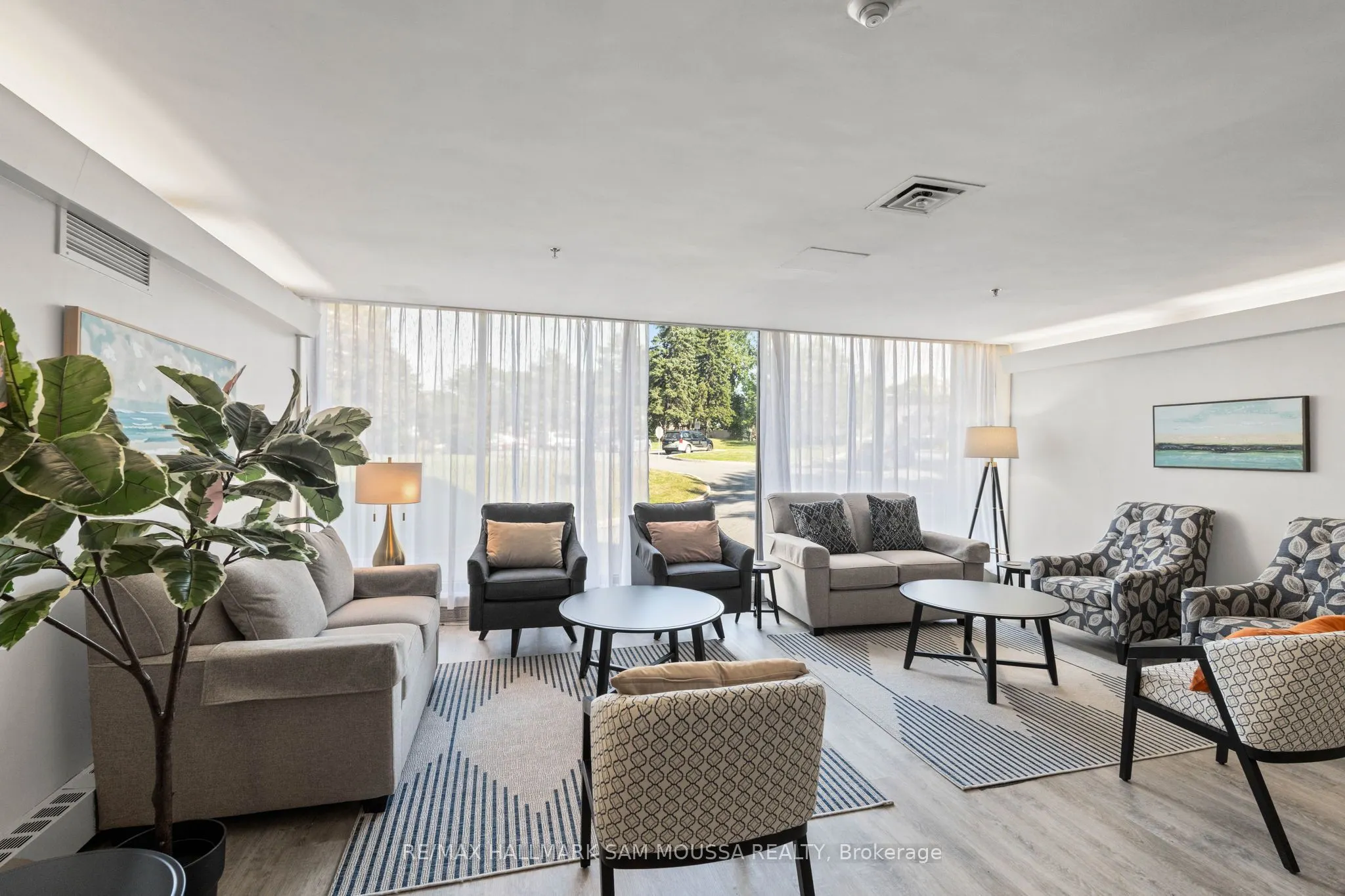 1081 Ambleside Drive, #2003
