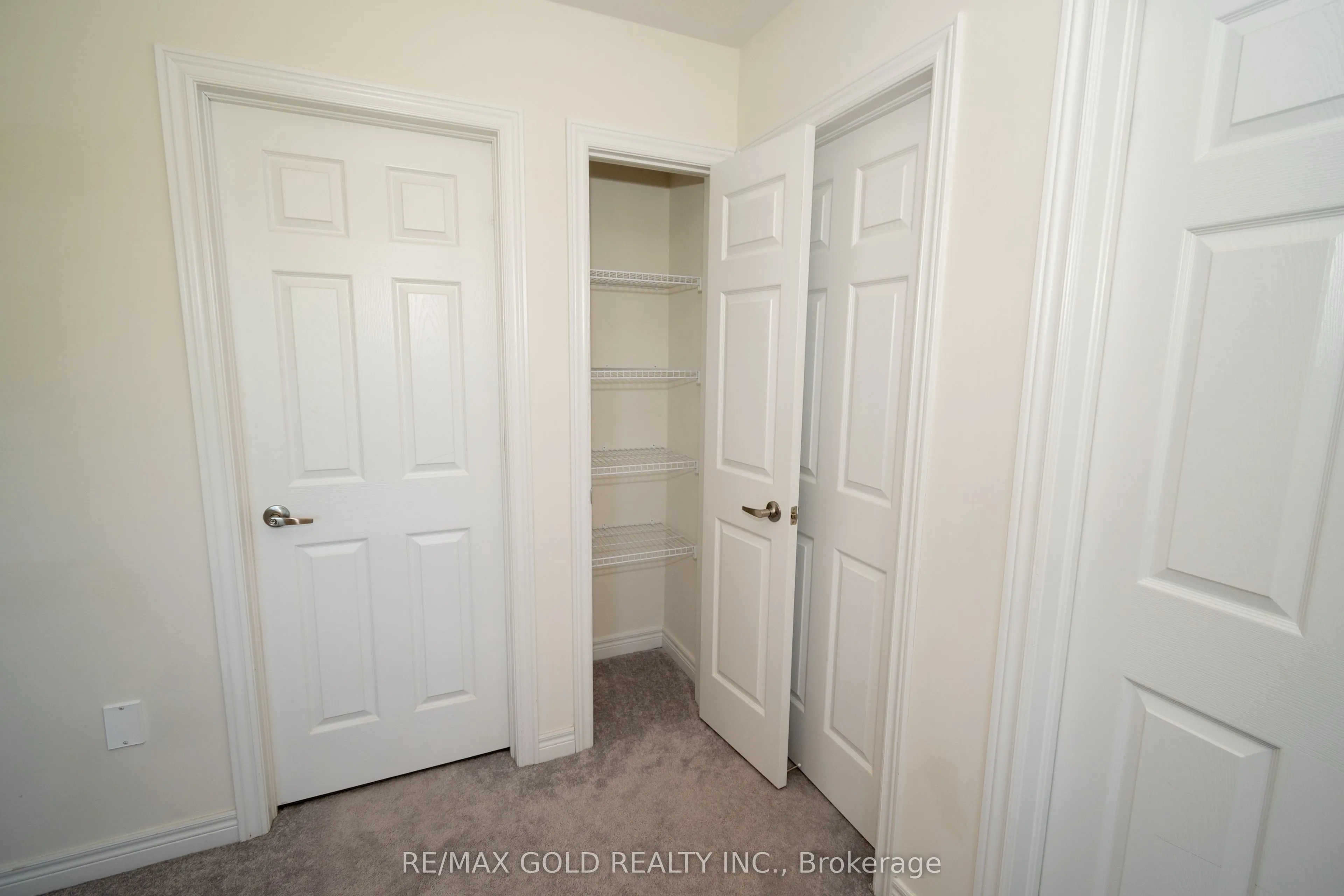 166 Deerpath Drive #1