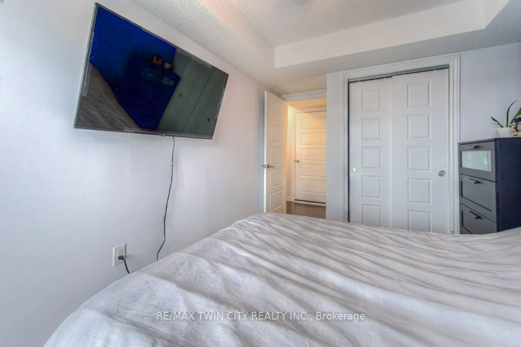 1430 Highland Road W, #19A