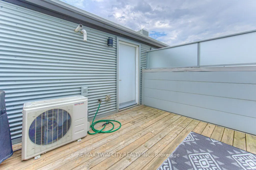 1430 Highland Road W, #19A