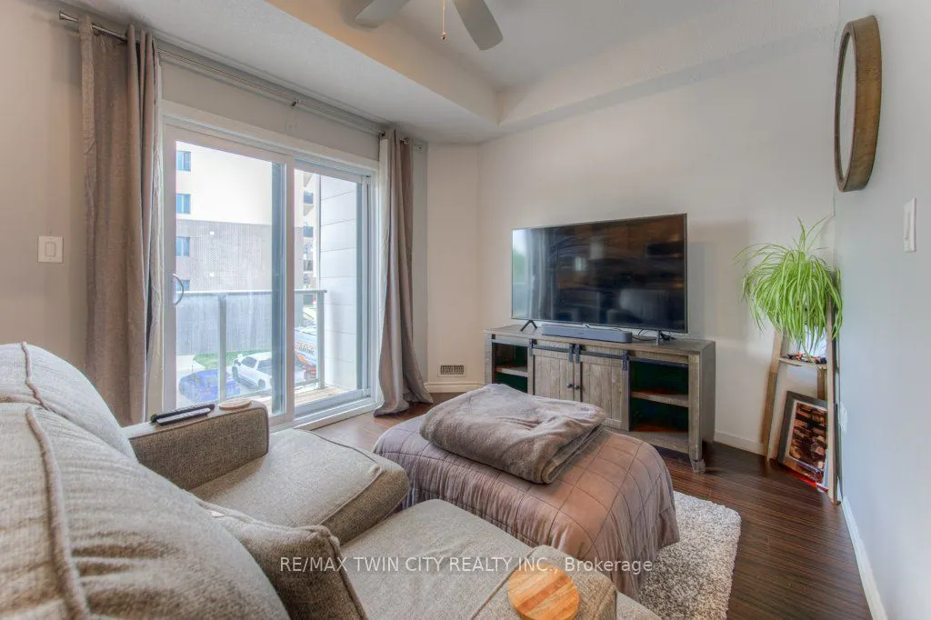 1430 Highland Road W, #19A