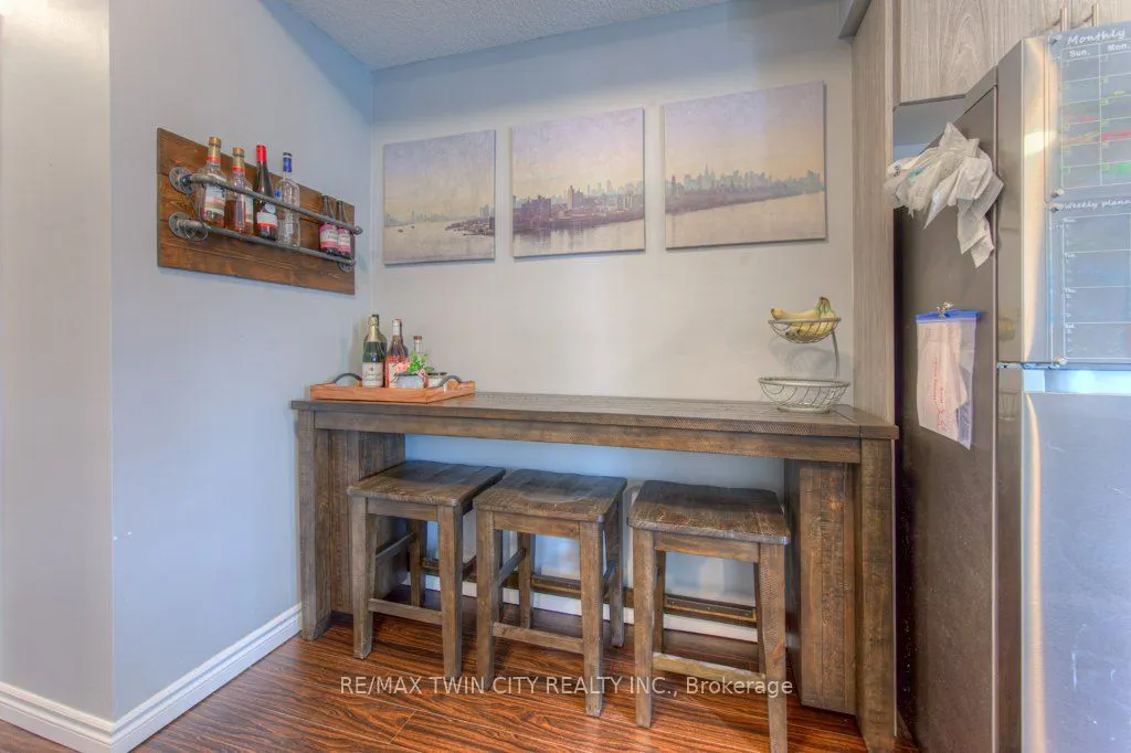 1430 Highland Road W, #19A