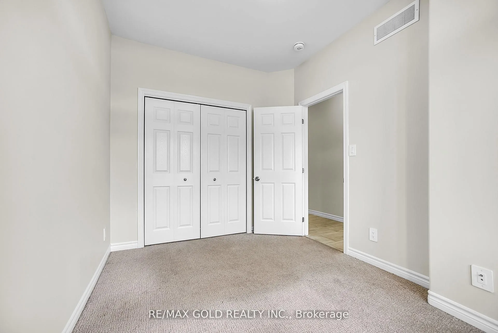 92 Athabaska Drive