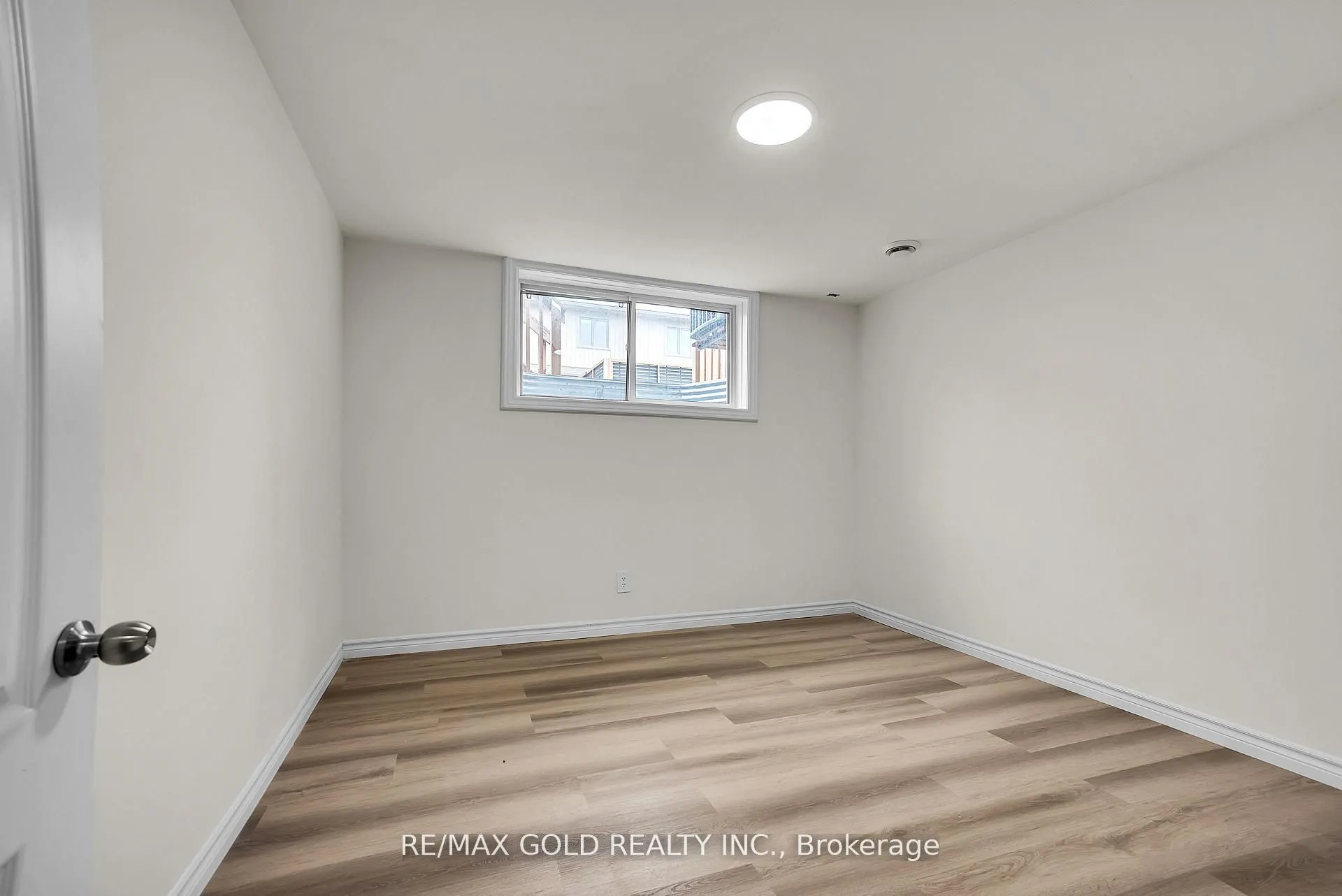 92 Athabaska Drive