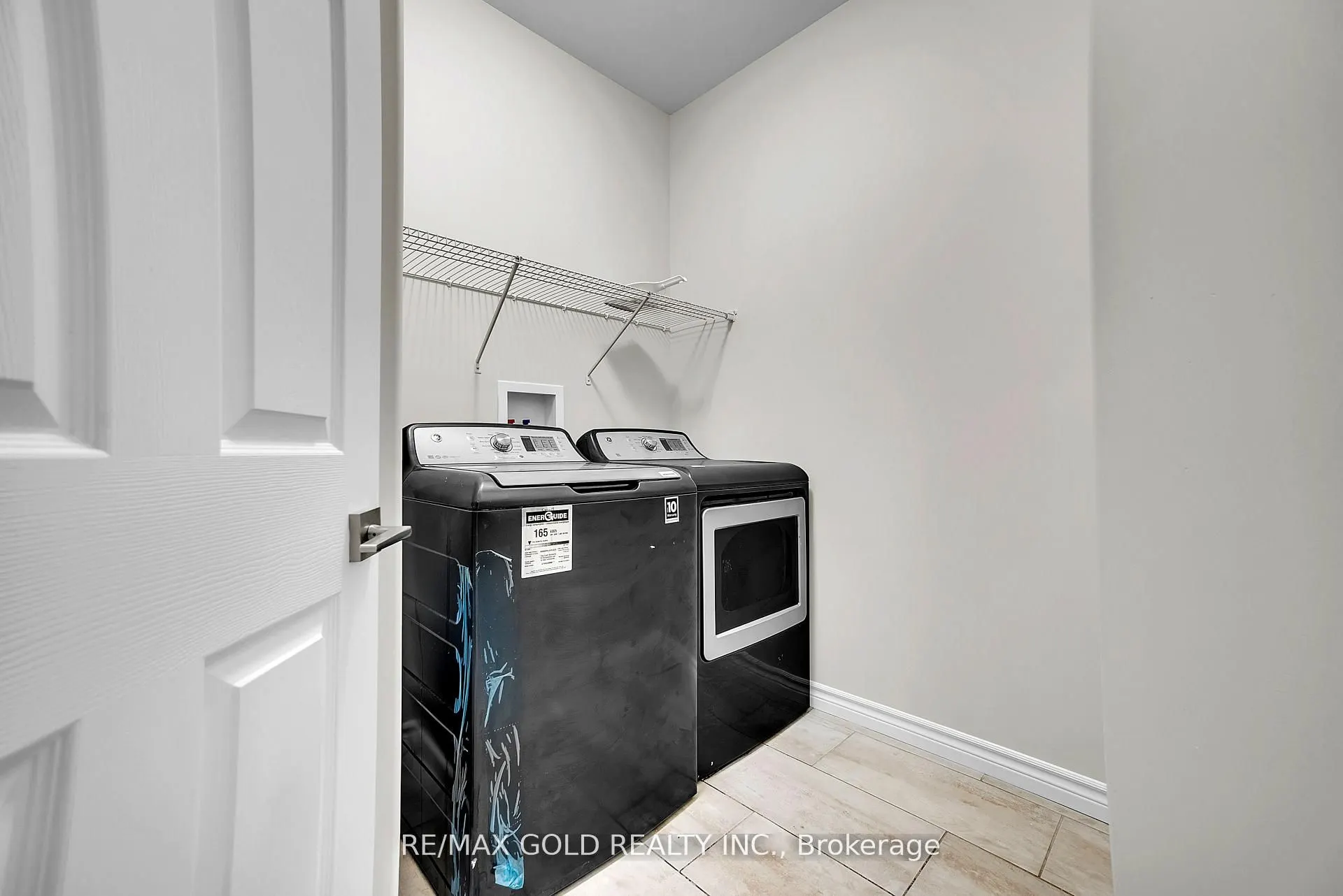 92 Athabaska Drive