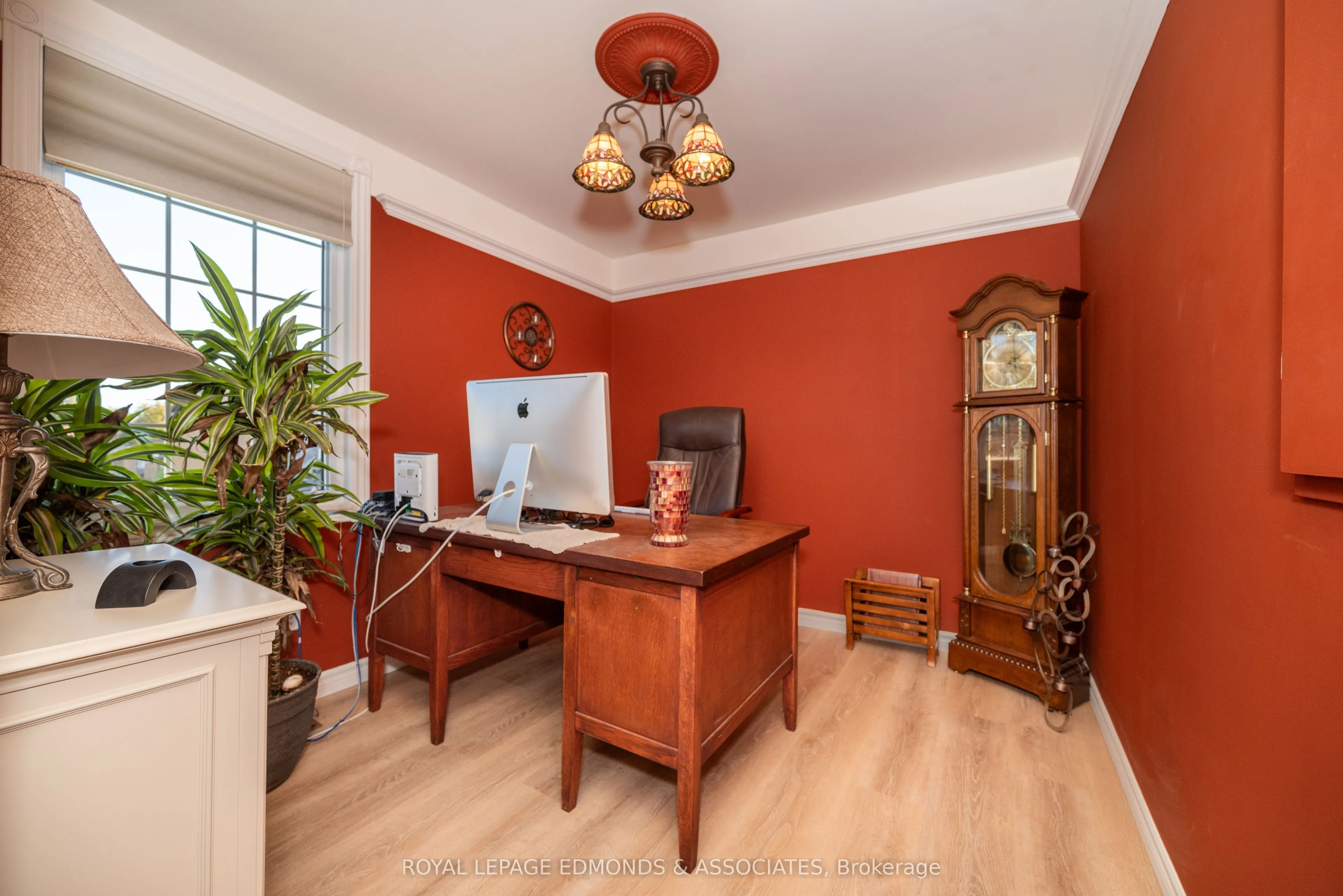 1315 Blakely Crescent W