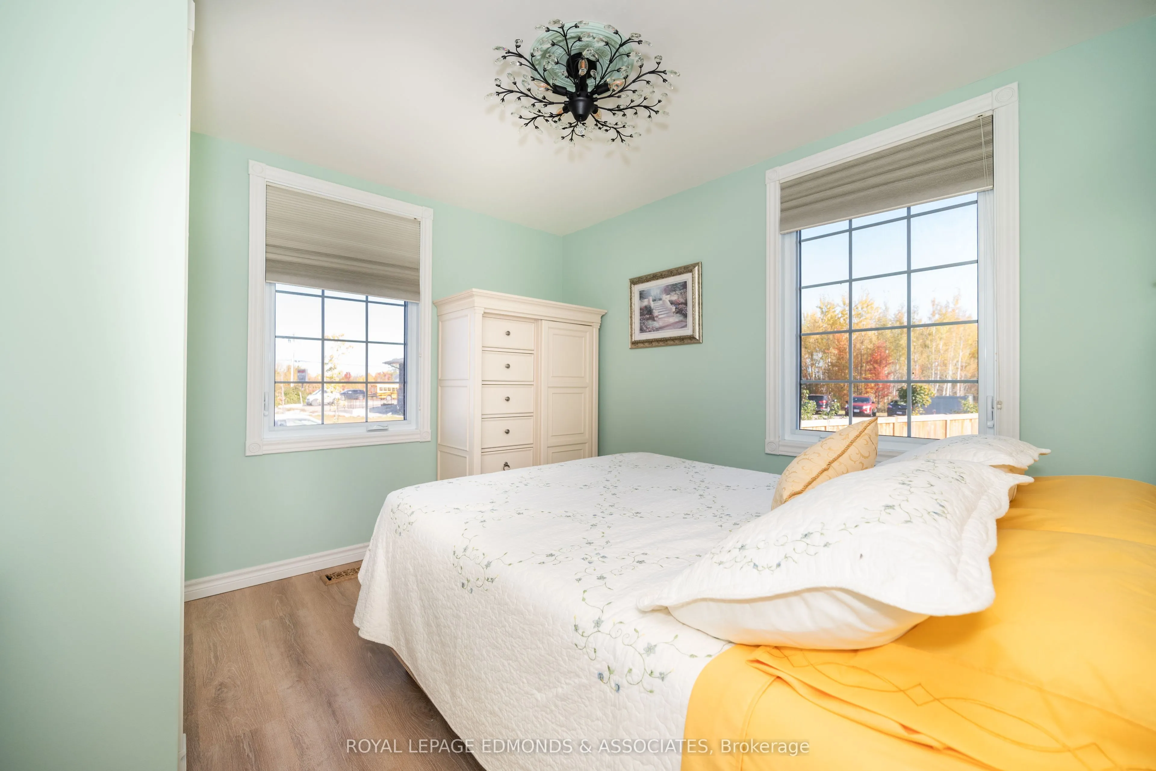 1315 Blakely Crescent W