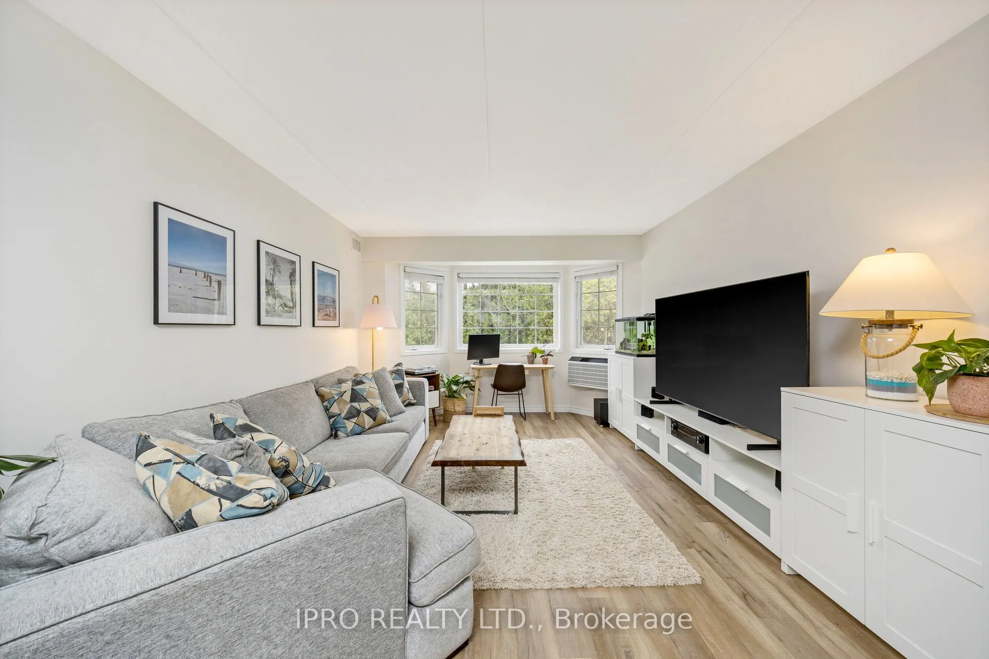 264 Alma Street, #203