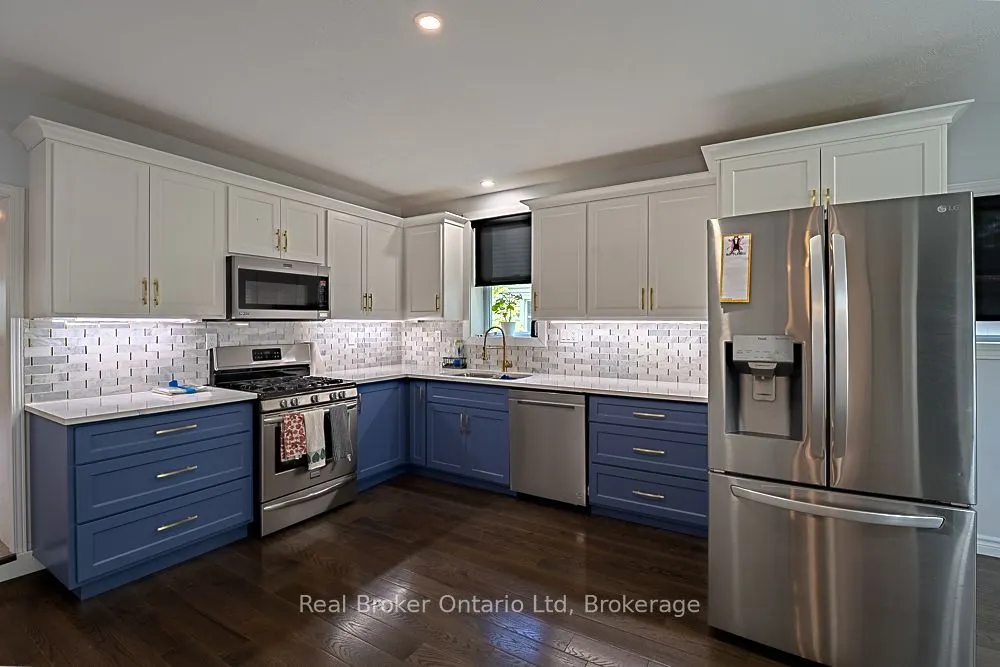 144 Loucks Lane