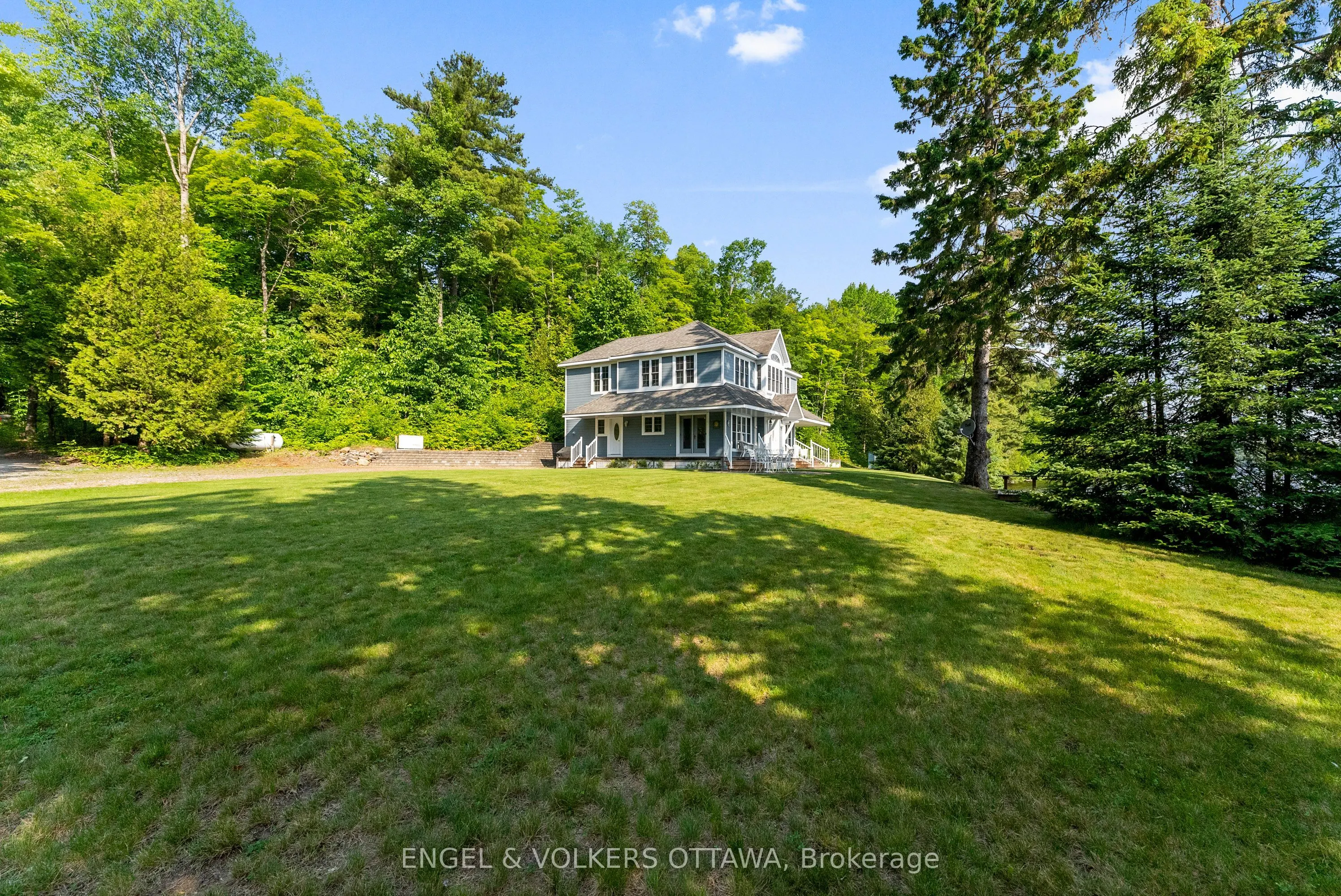 541 Morglan Lane