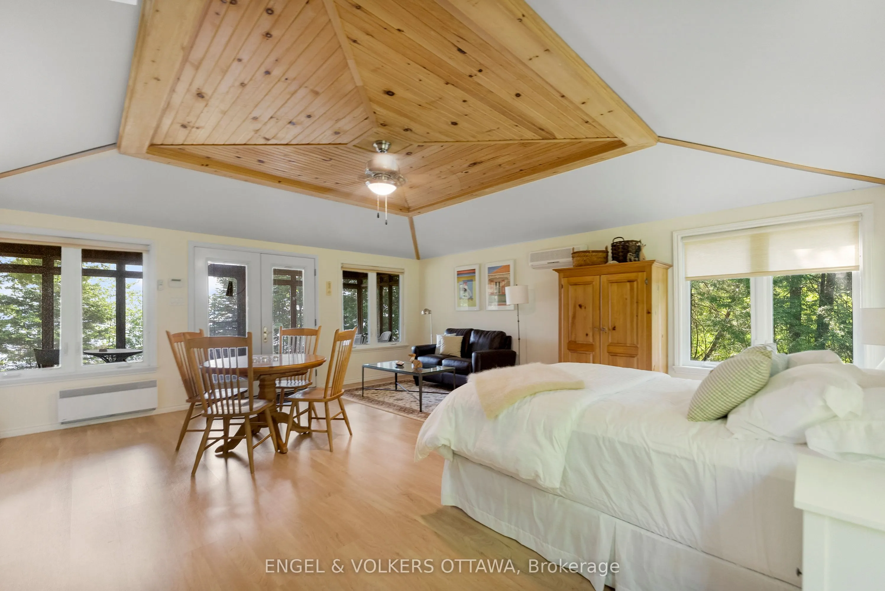 541 Morglan Lane