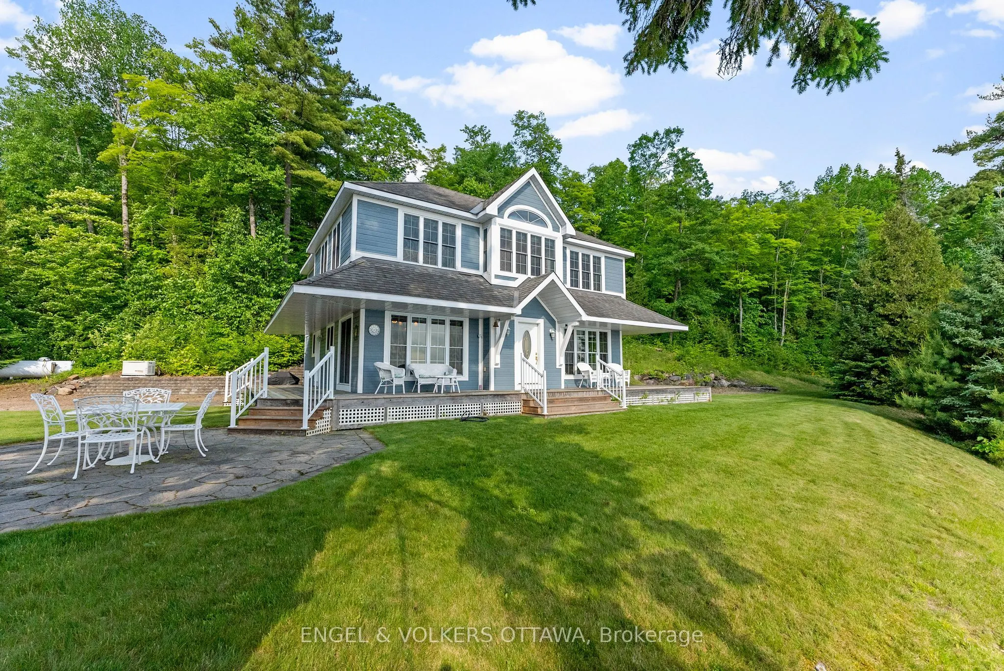 541 Morglan Lane