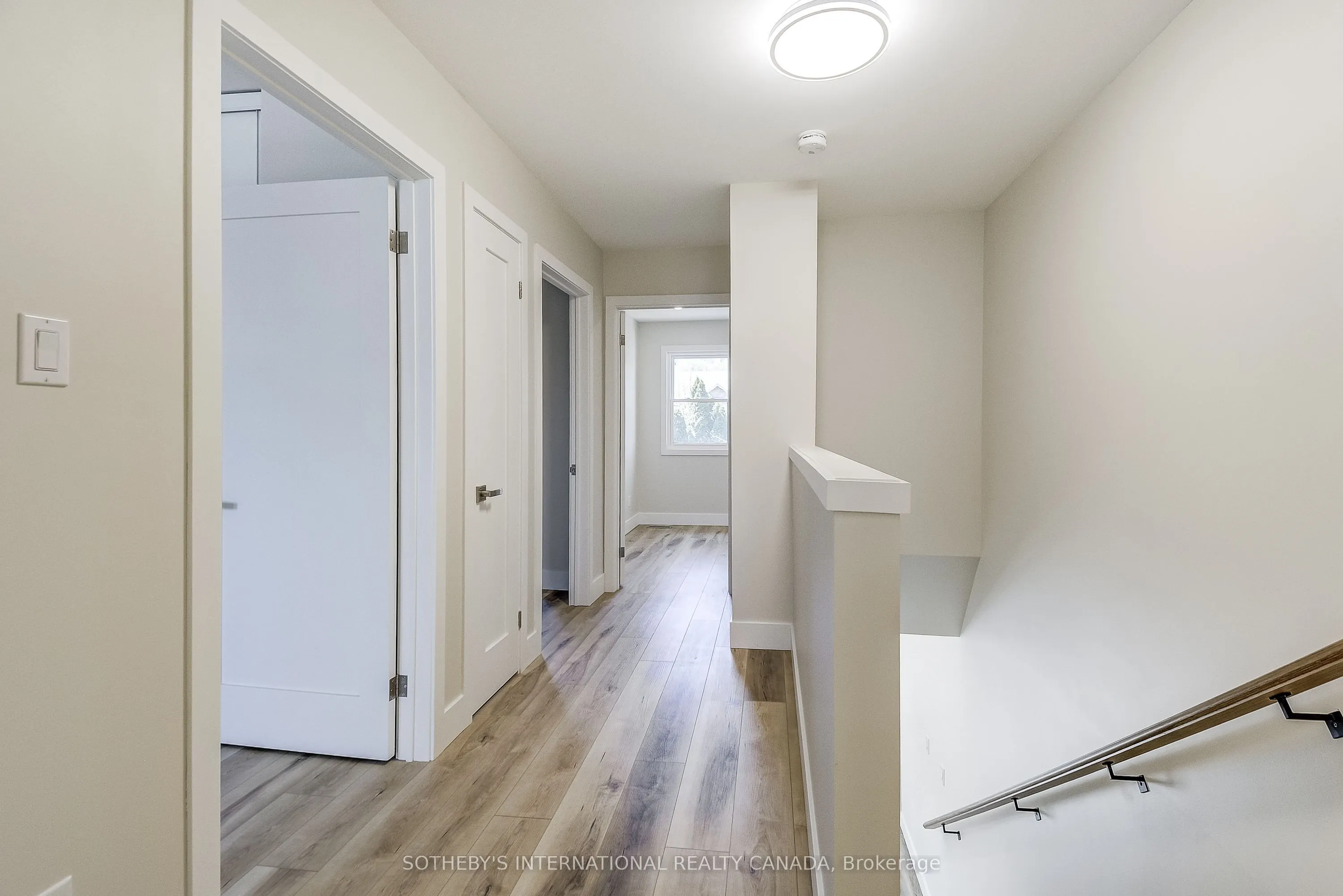 55 Kerman Avenue, #5