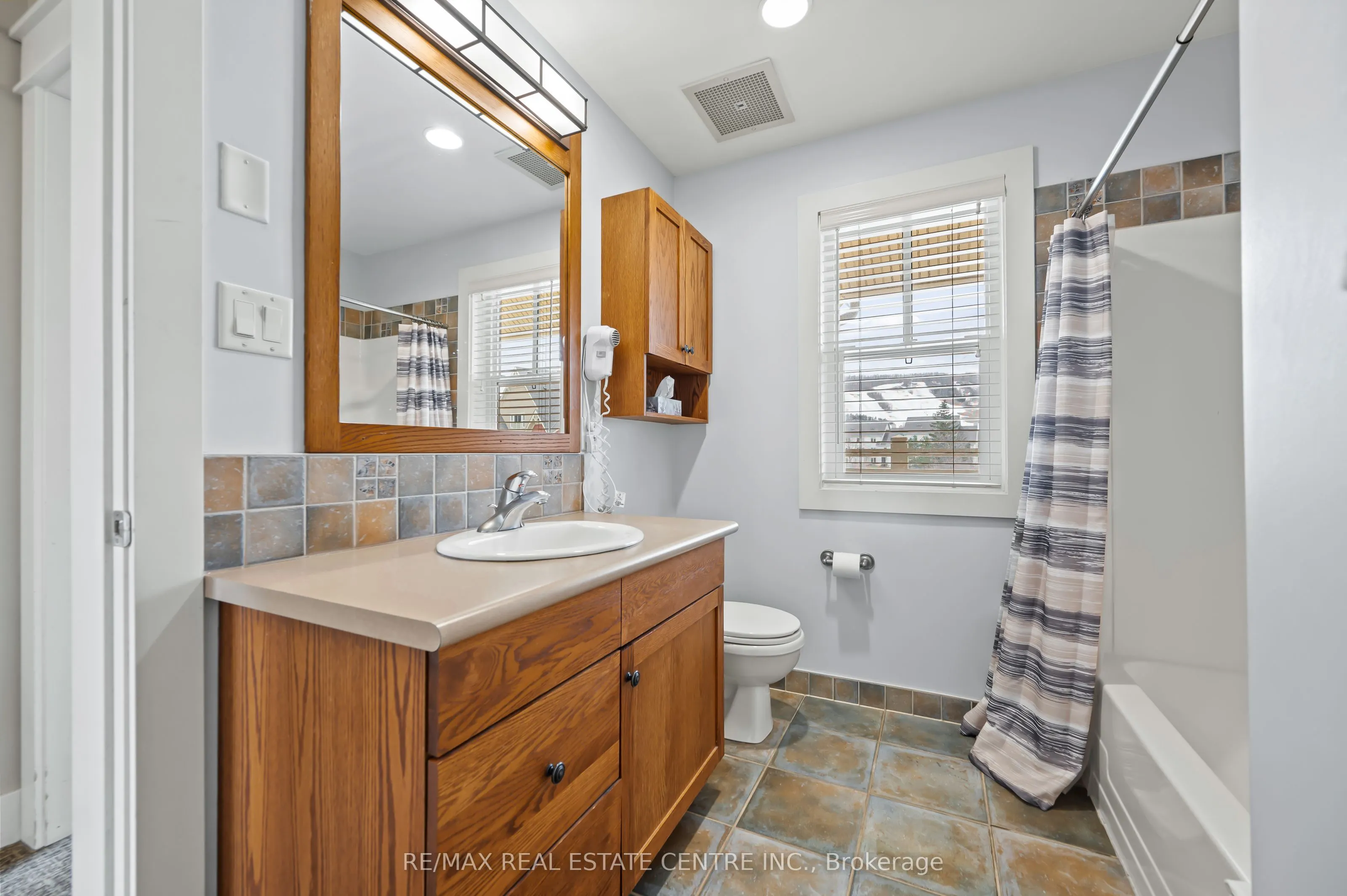 125 FAIRWAY Court, #228