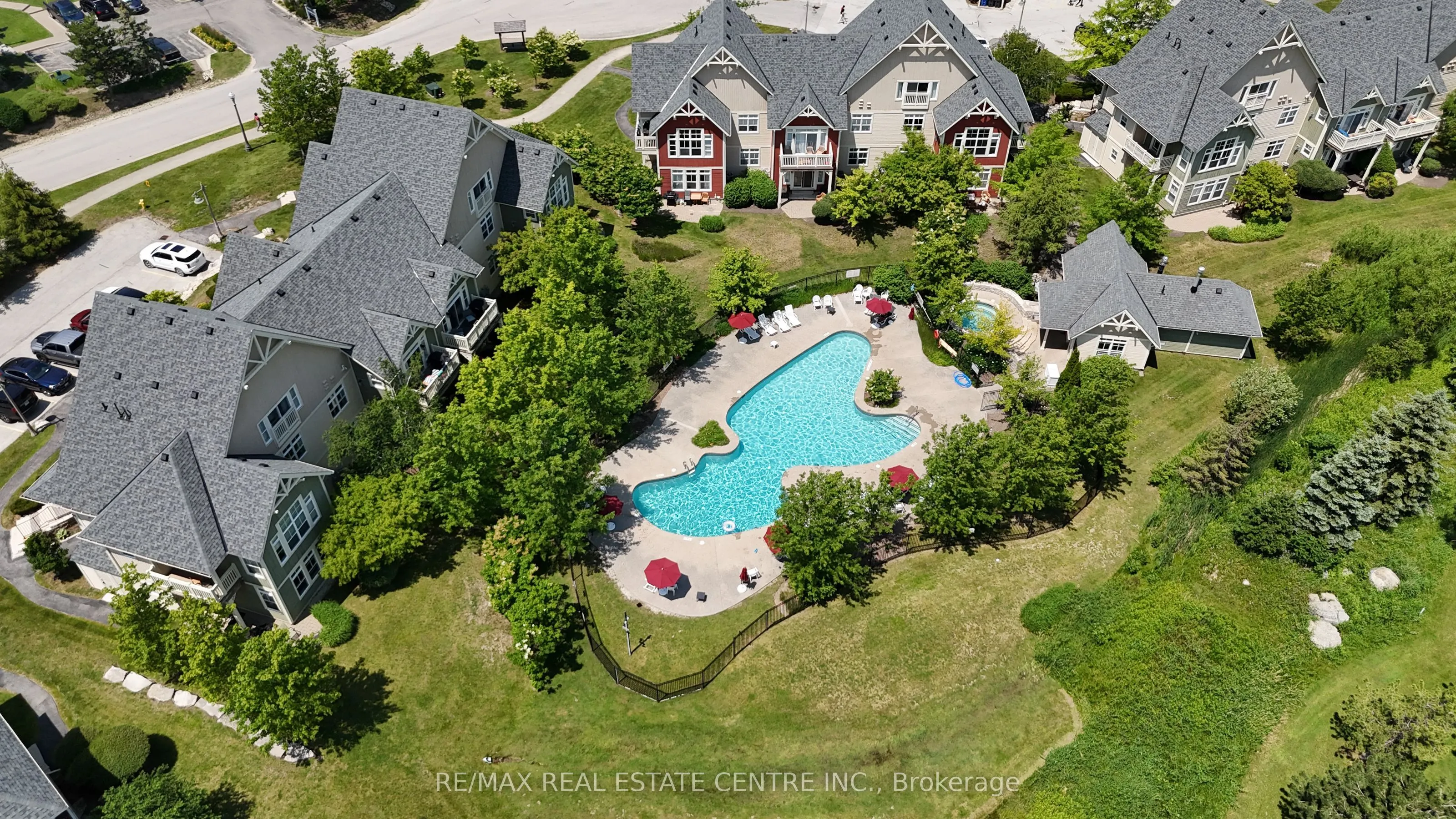 125 FAIRWAY Court, #228