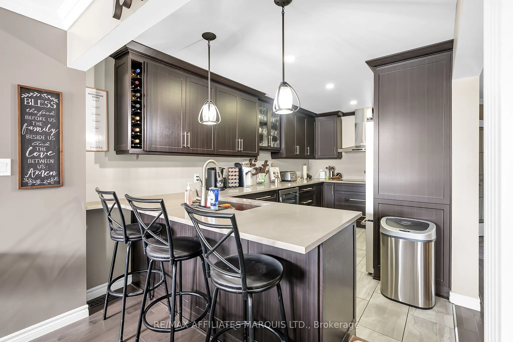 110 Heritage Pl Place