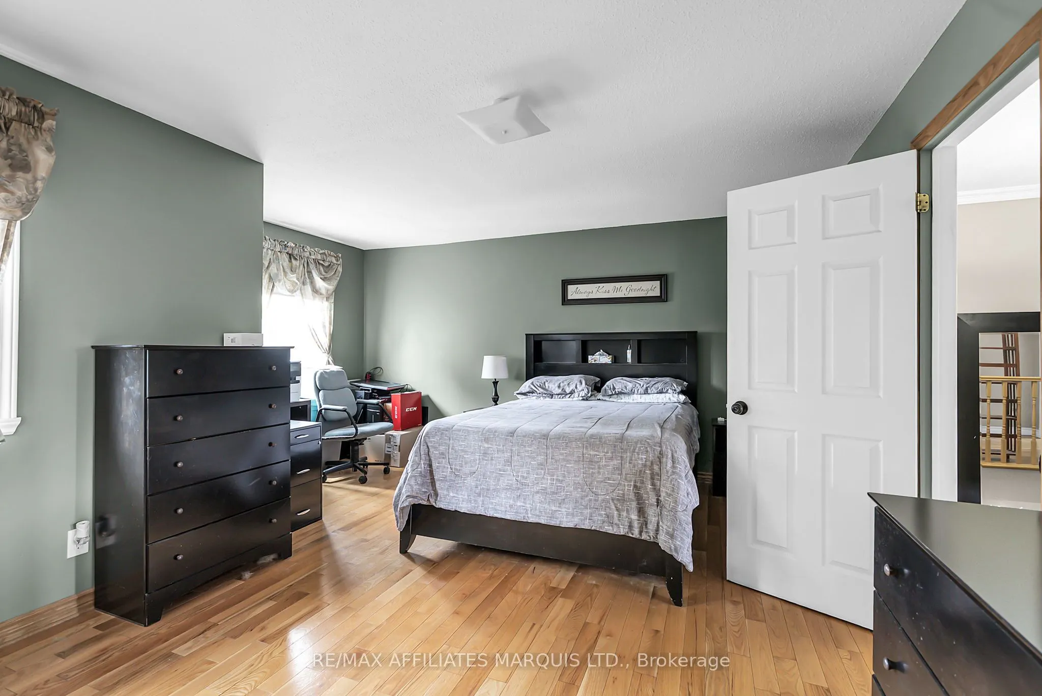 110 Heritage Pl Place