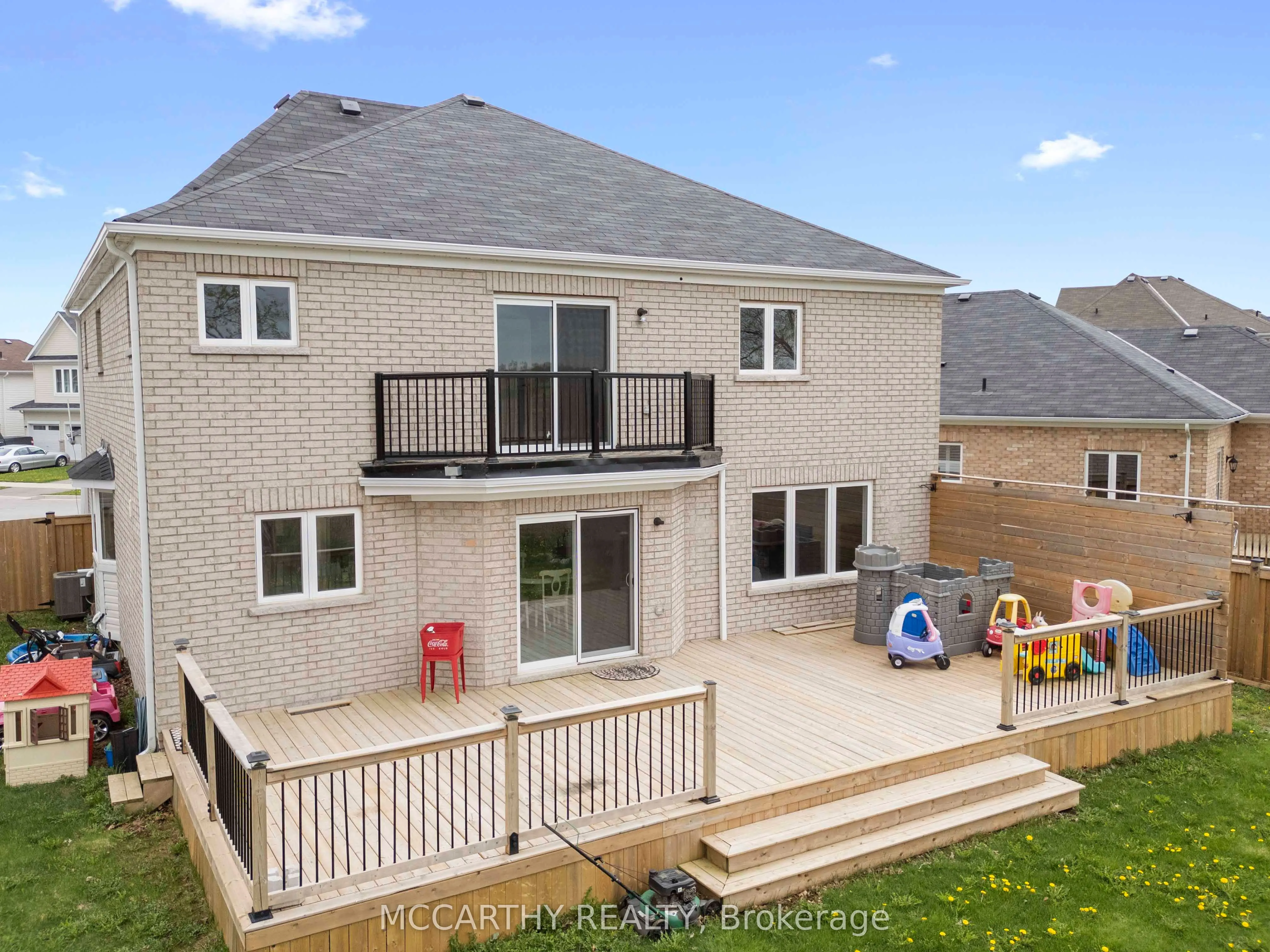 51 Todd Crescent