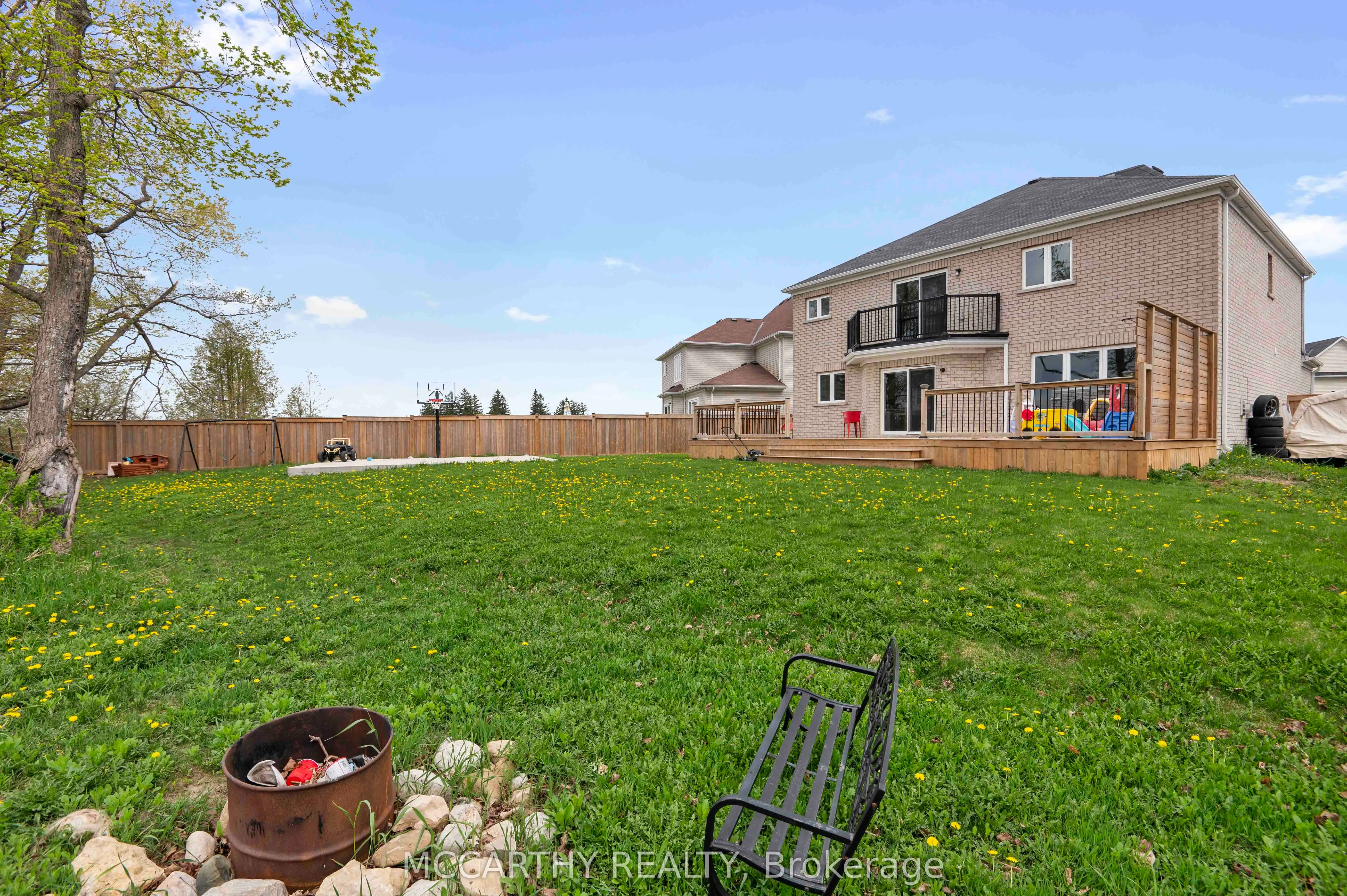 51 Todd Crescent