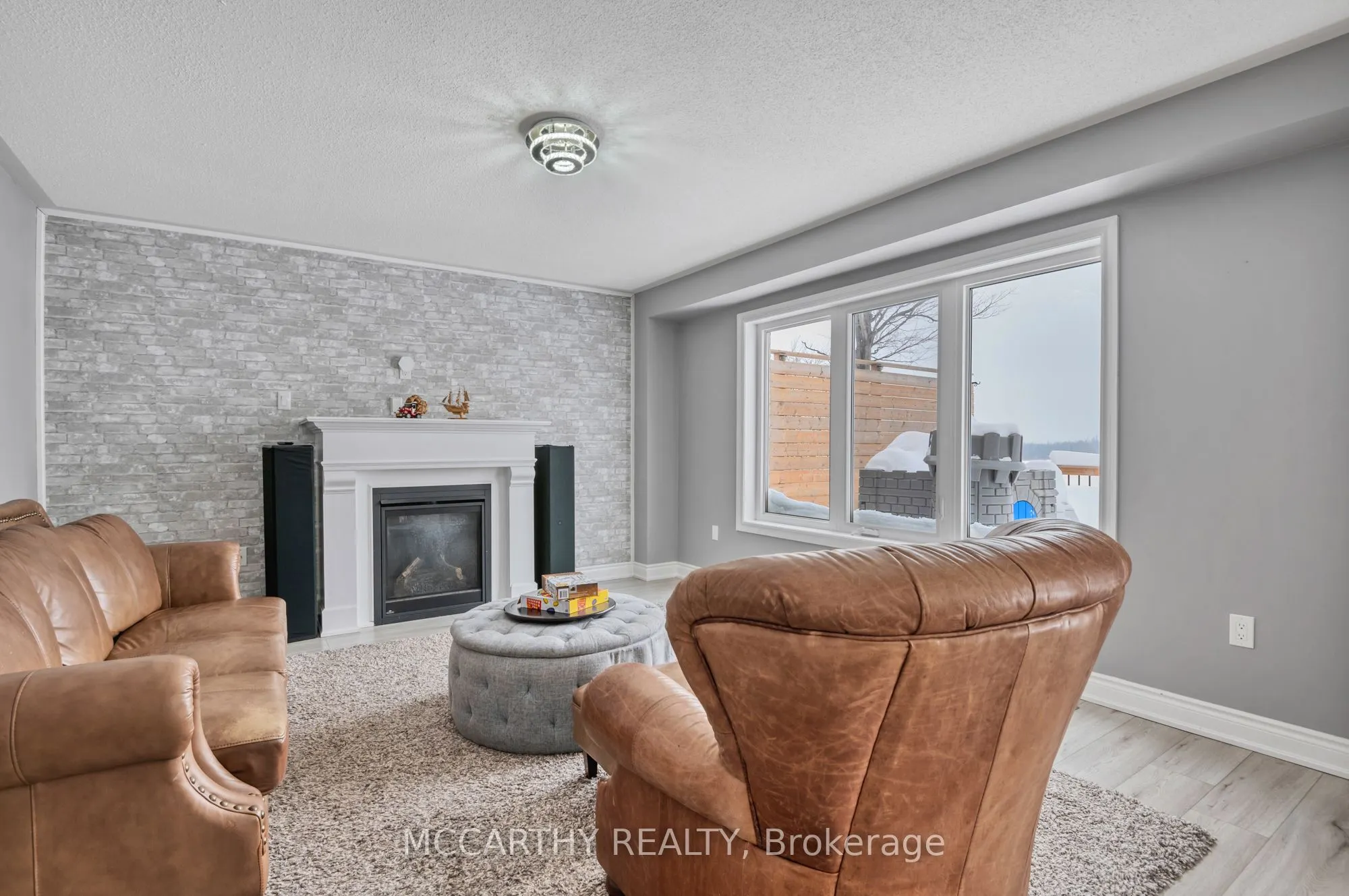 51 Todd Crescent