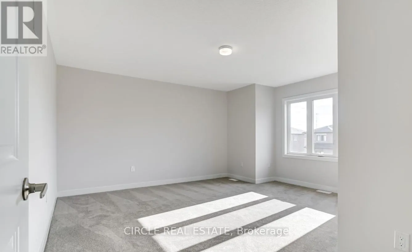 19 Tulip Crescent