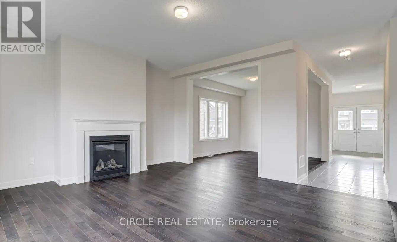 19 Tulip Crescent