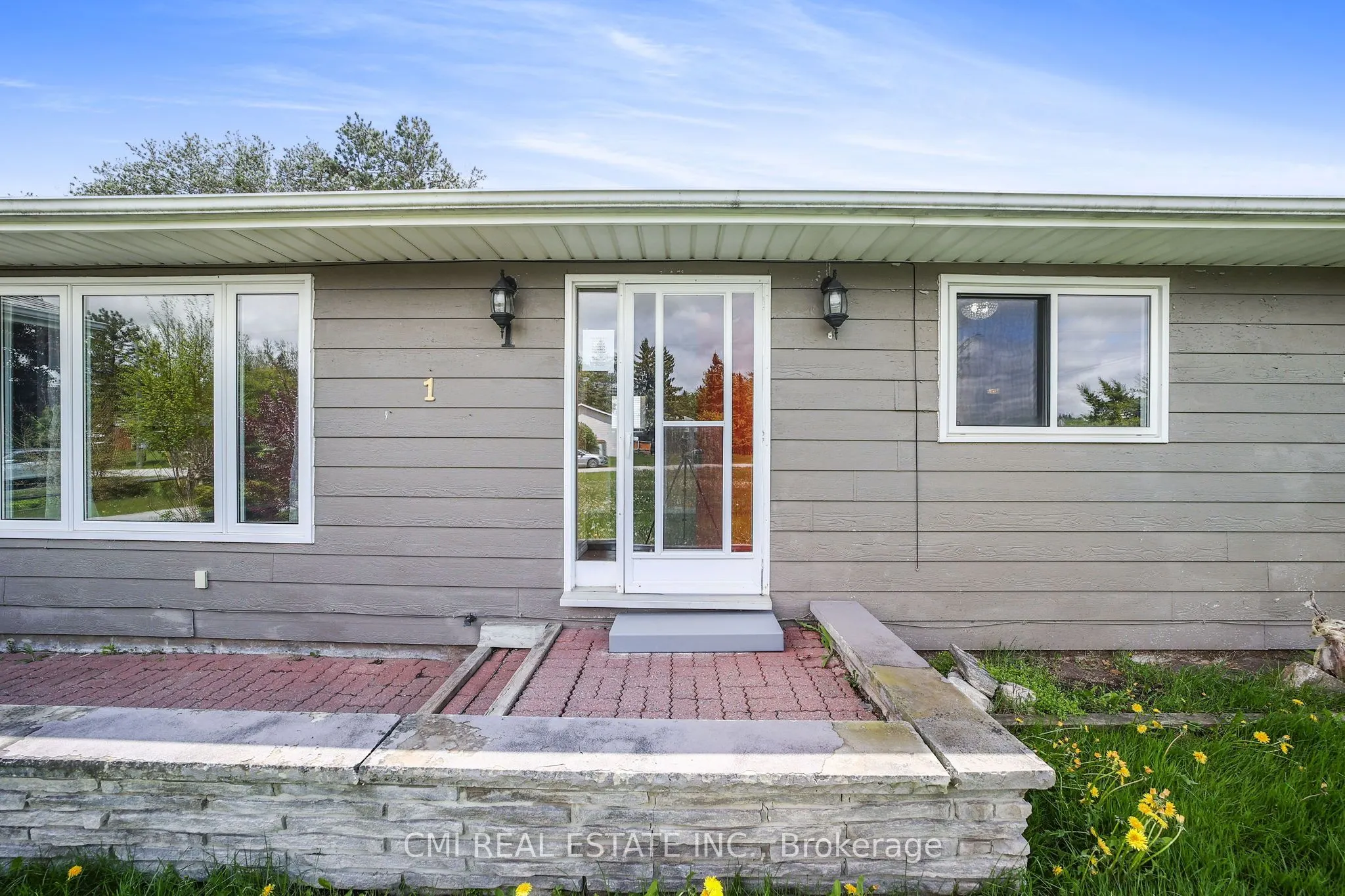 1 Jeffery Drive