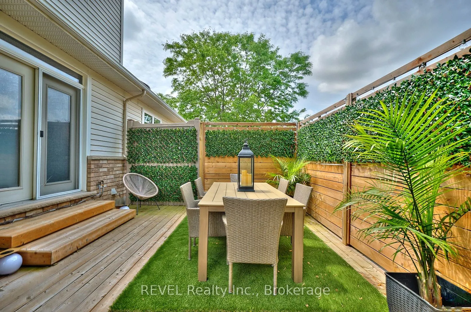 26 Vintners Lane