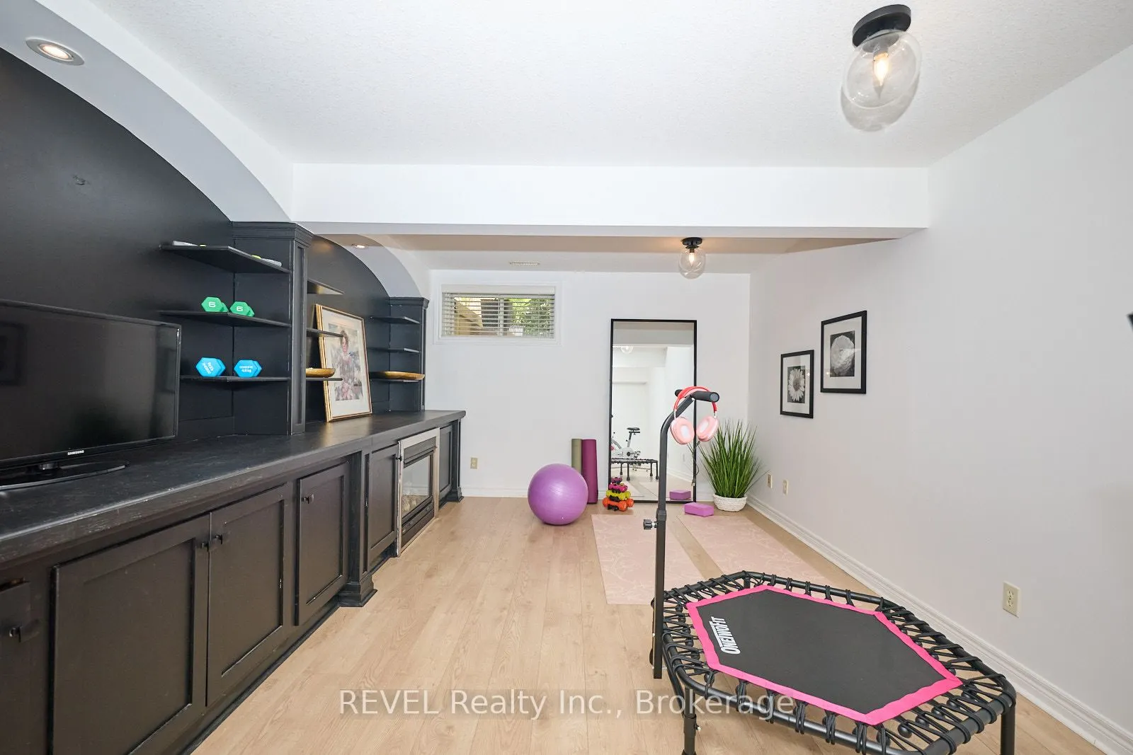 26 Vintners Lane