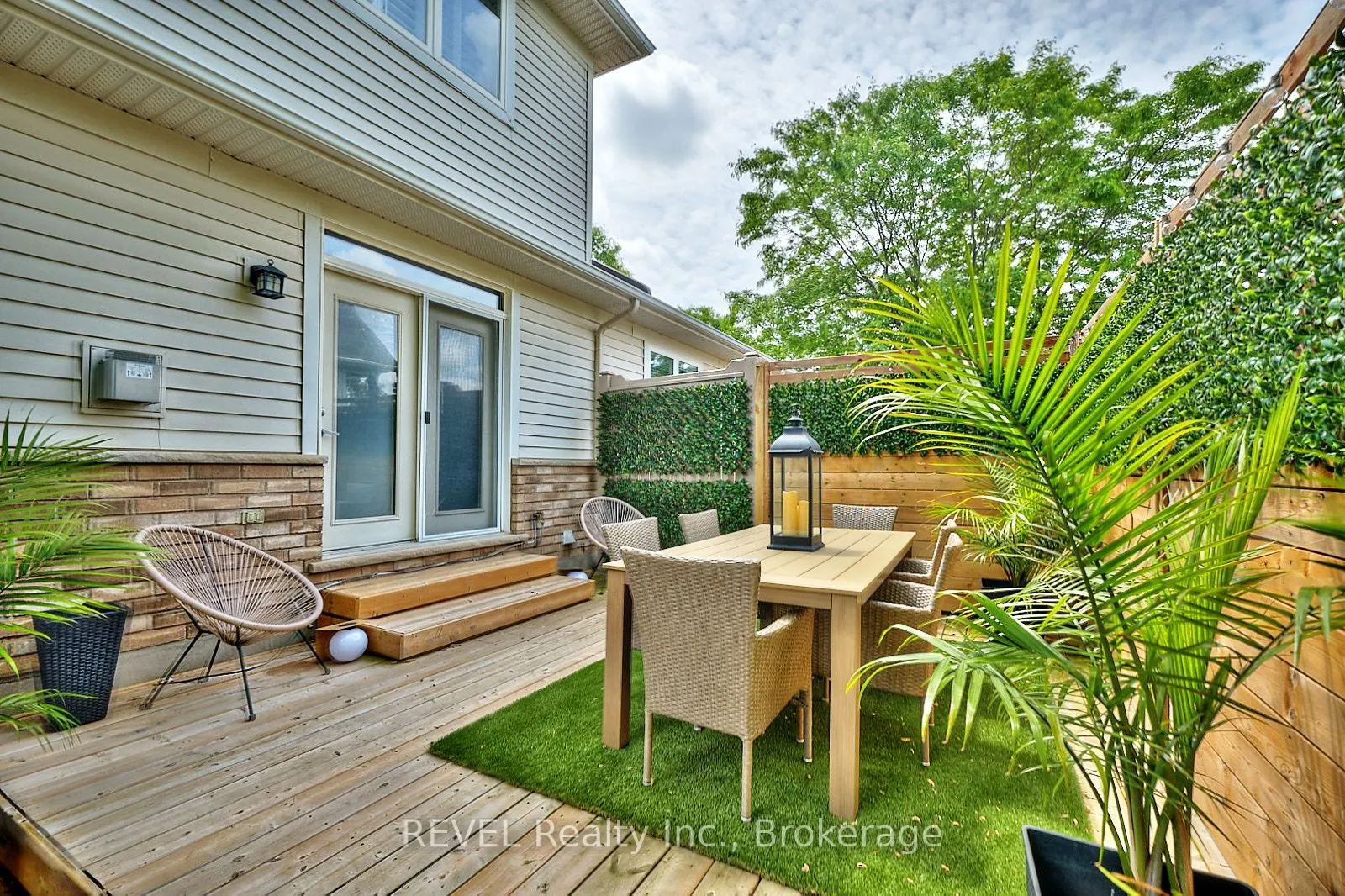 26 Vintners Lane