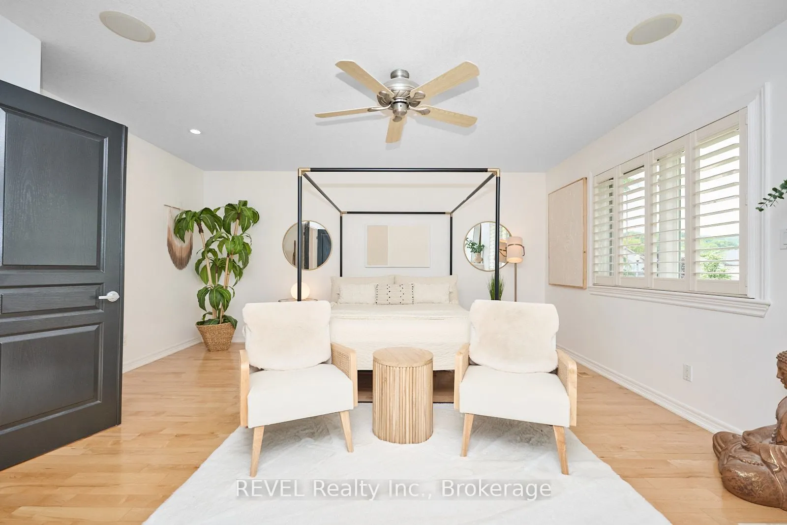 26 Vintners Lane