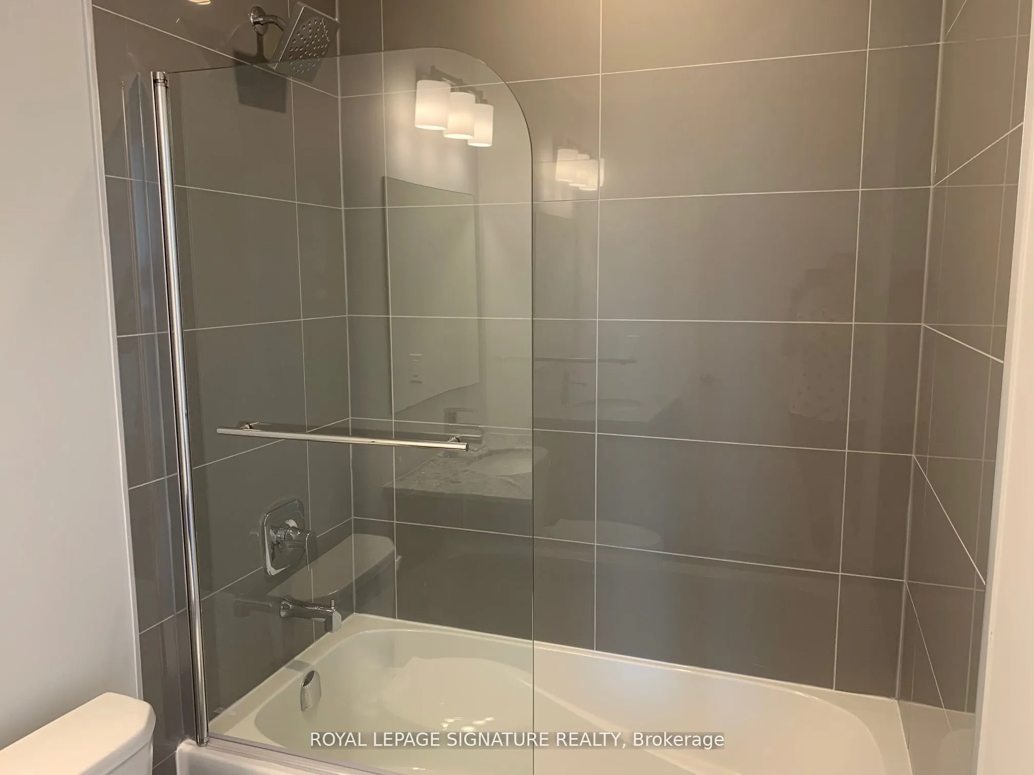 104 Garment Street #1602
