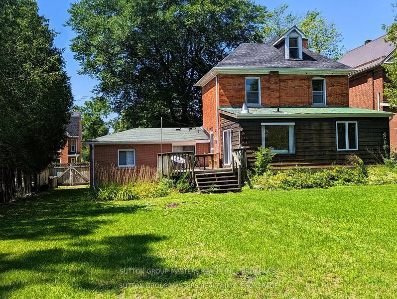 279 Frontenac Street