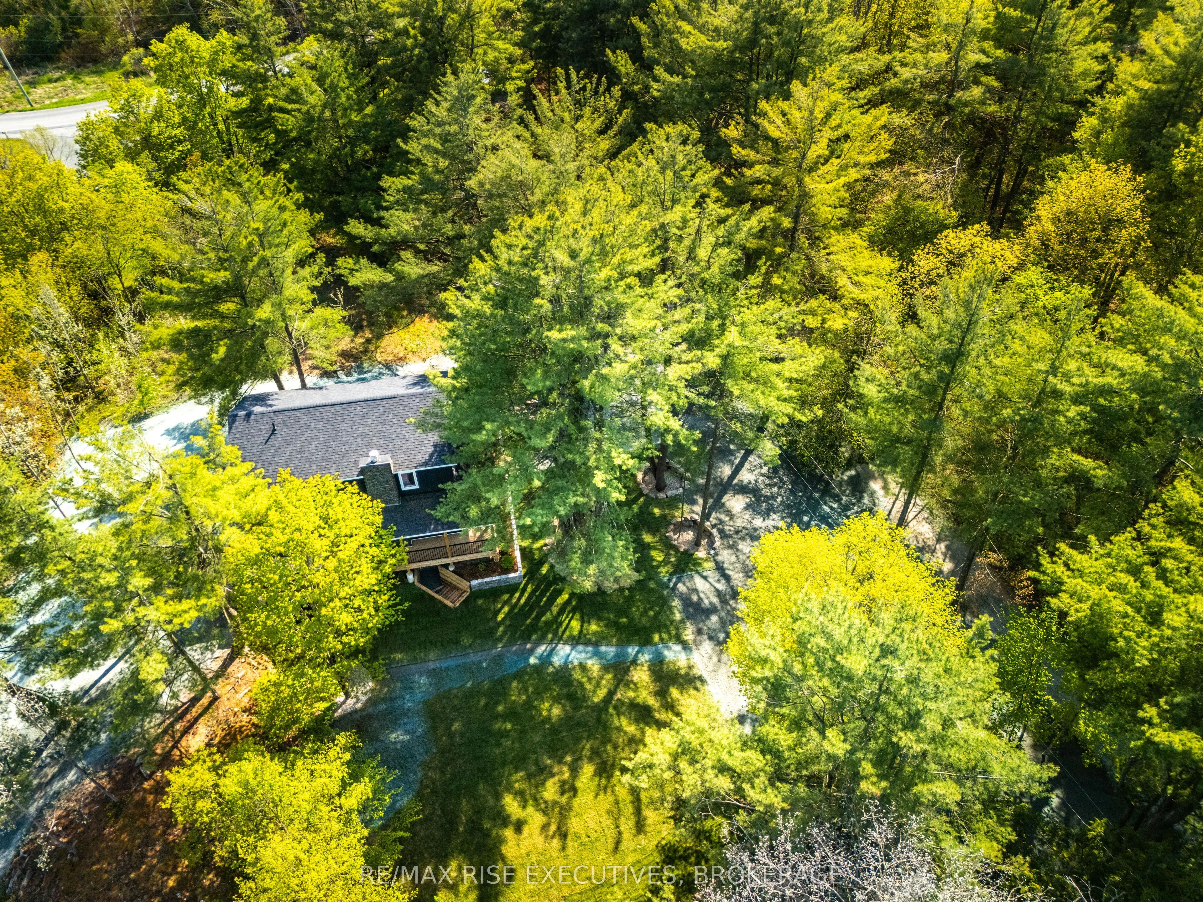1022 Briscoe Bay Lane