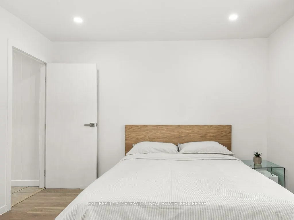 84 Main Street