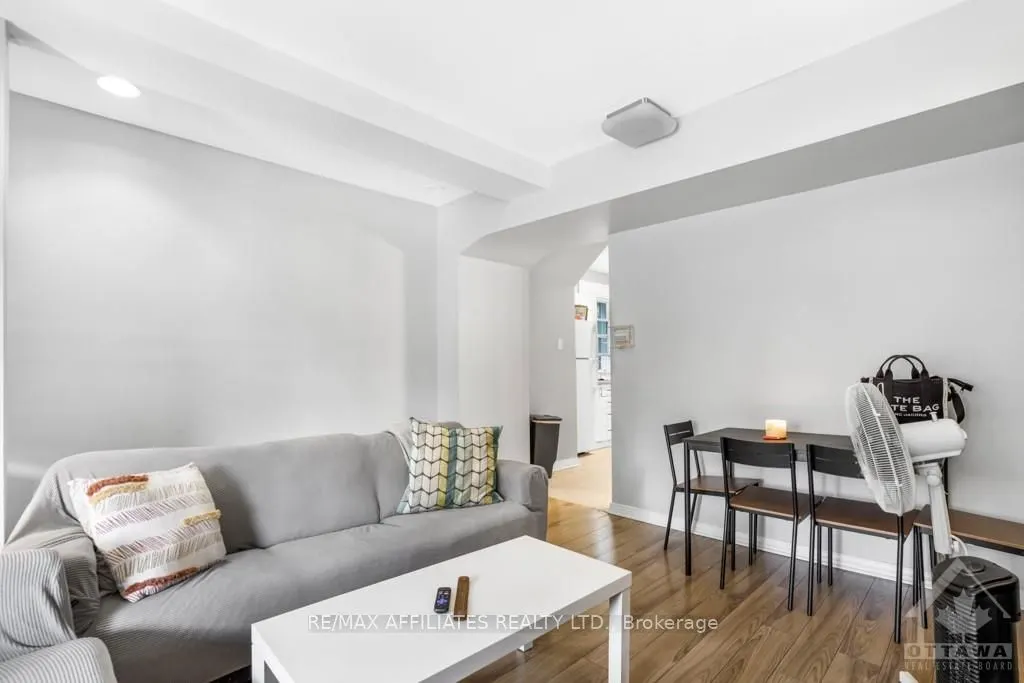 125 Hopewell Avenue