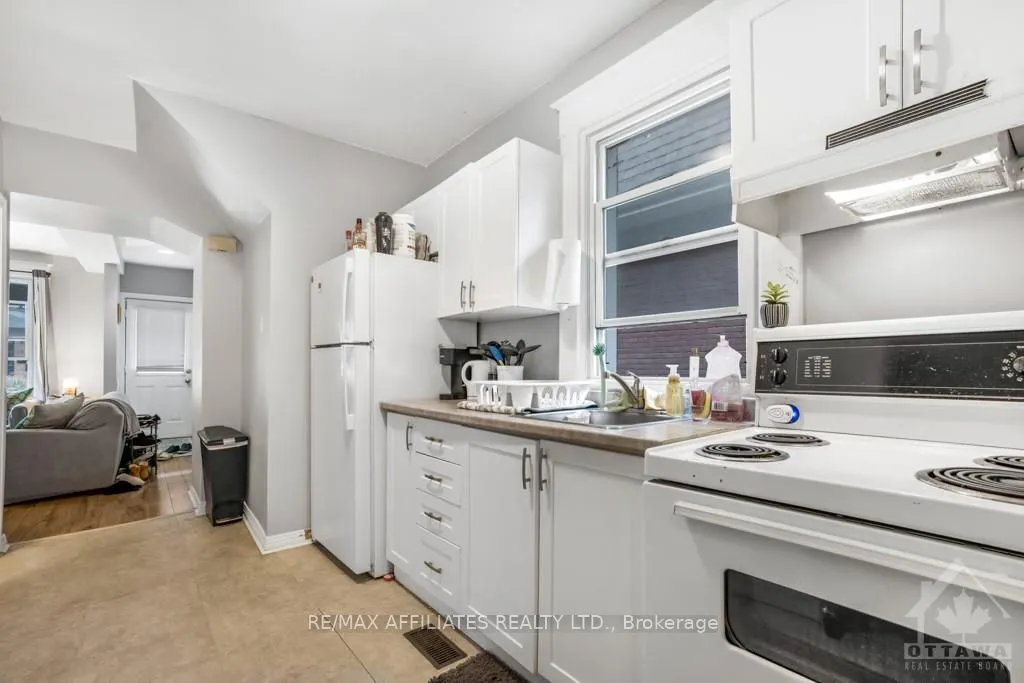 125 Hopewell Avenue