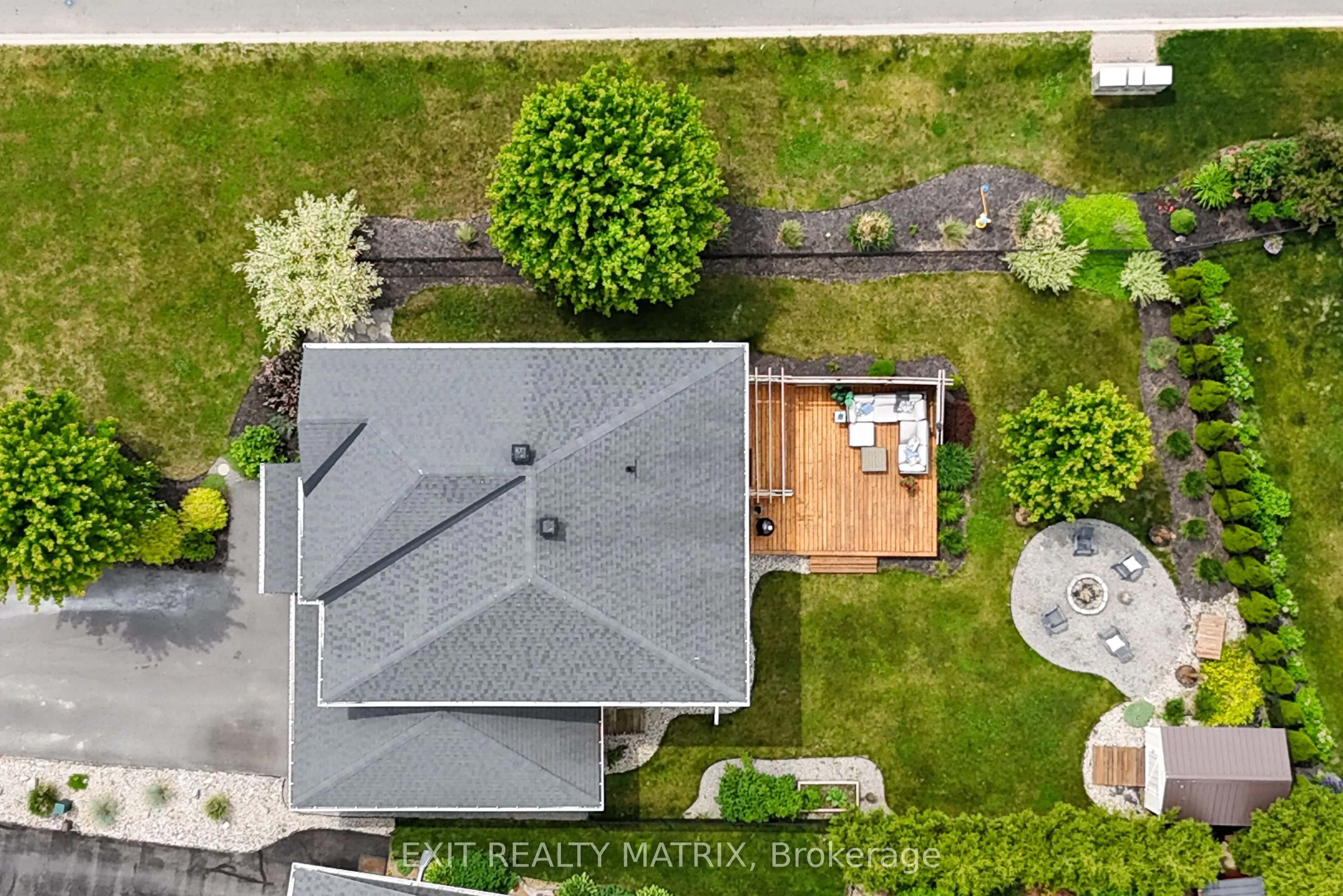228 Olde Towne Avenue