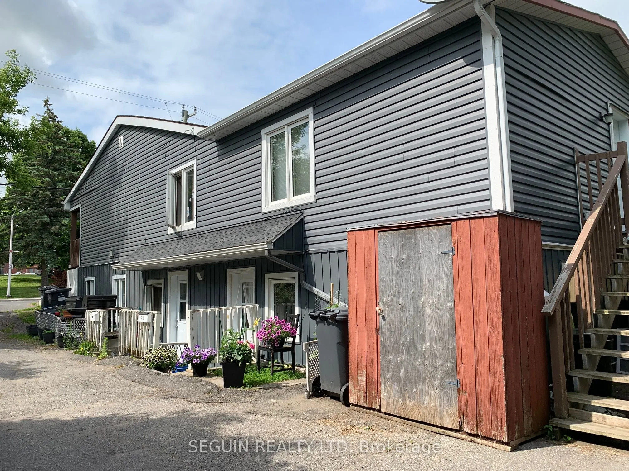 645-647A-647B Higginson Street