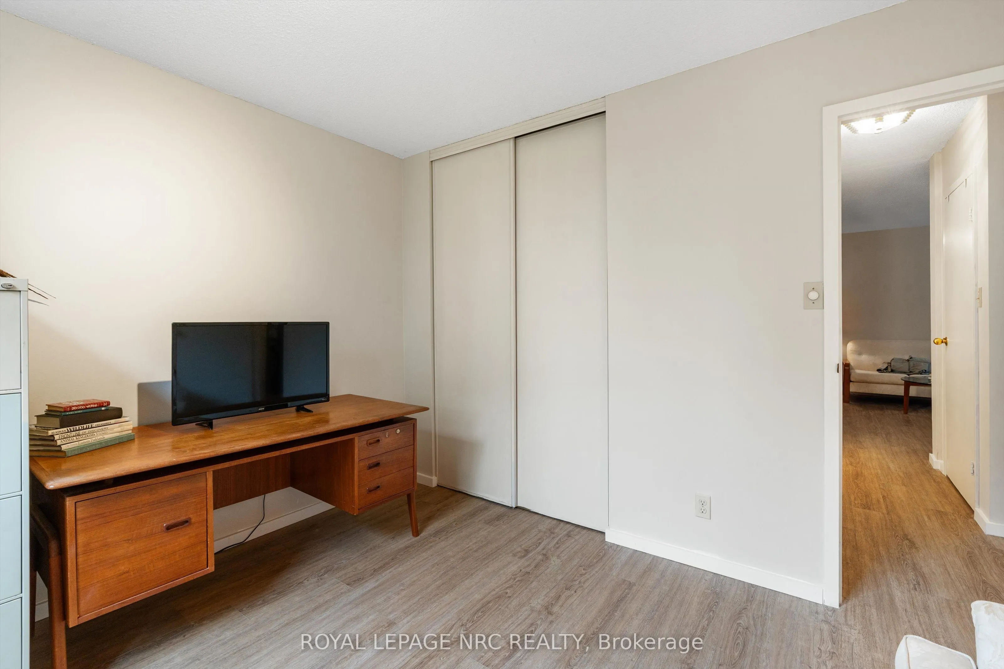 365 Geneva Street, #401
