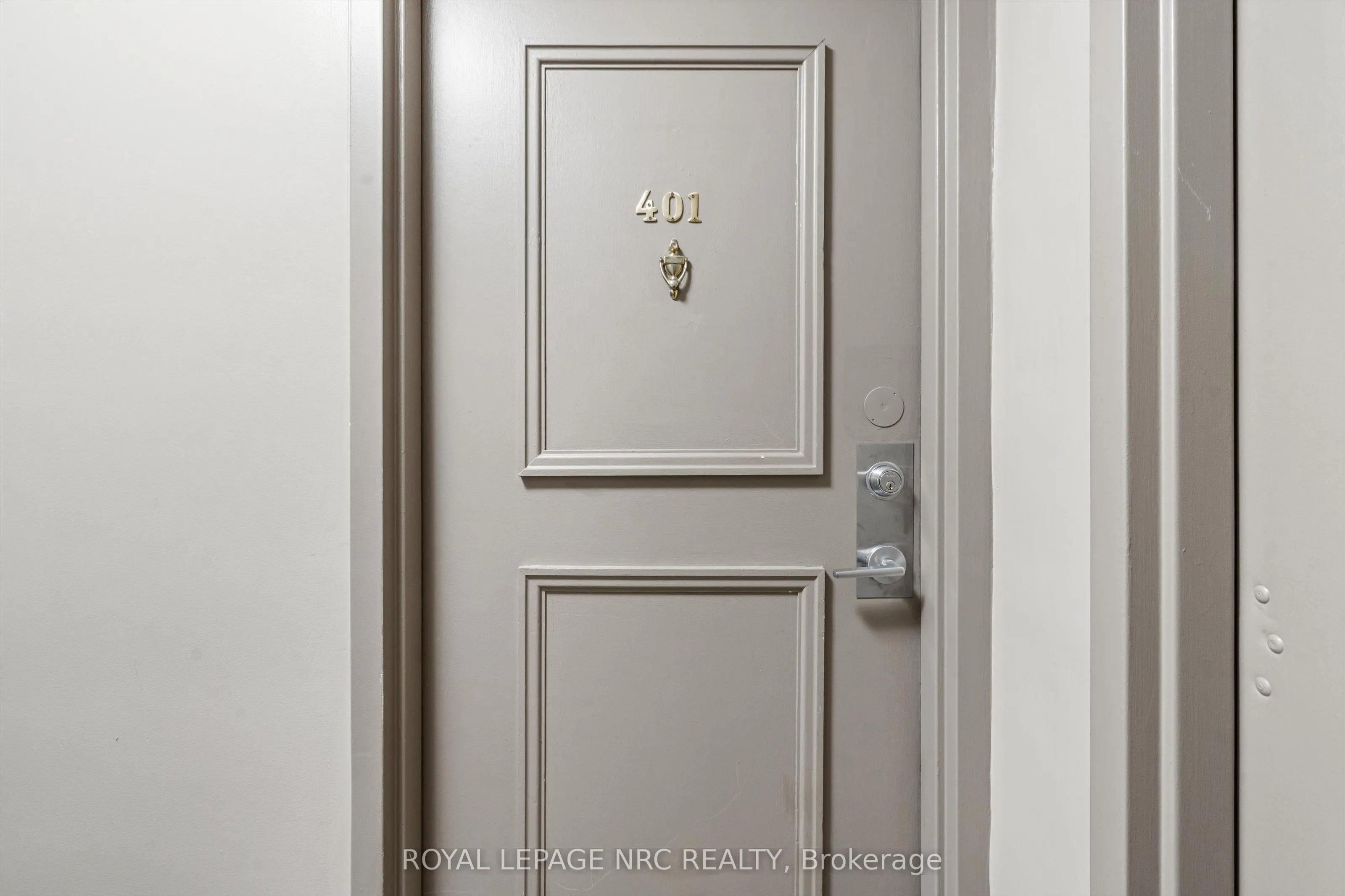 365 Geneva Street, #401