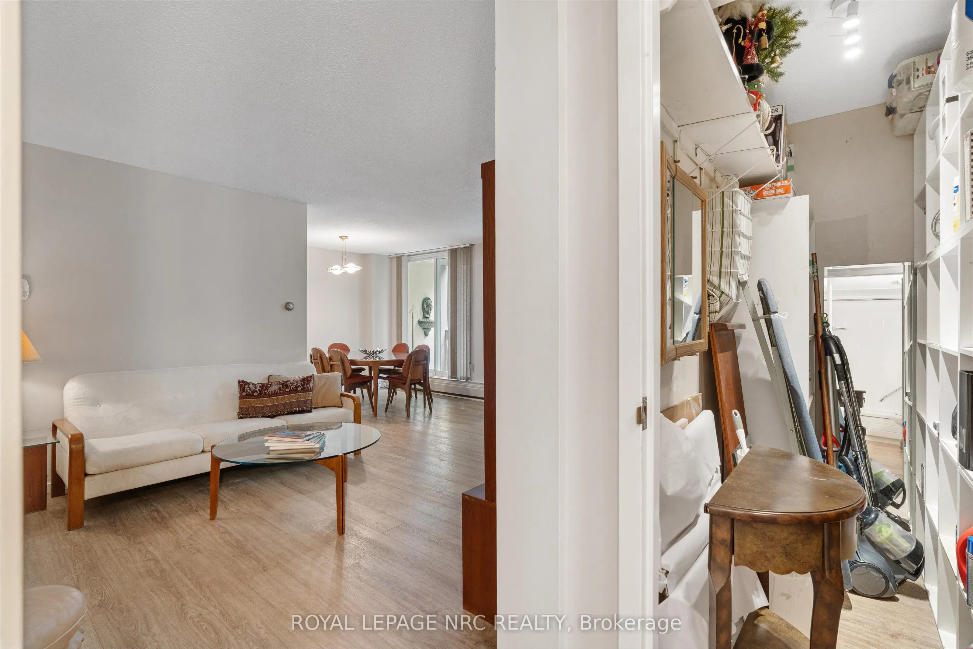 365 Geneva Street, #401