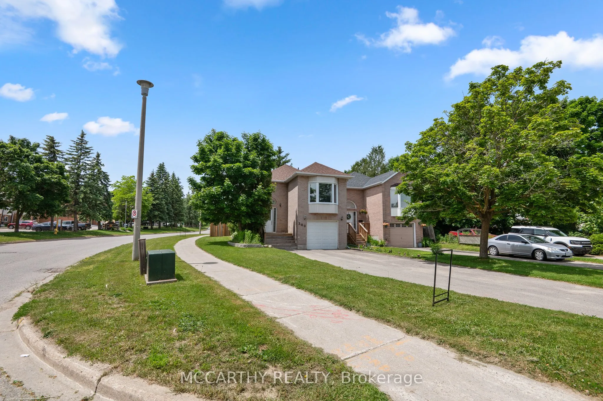 300 Shelburne Place