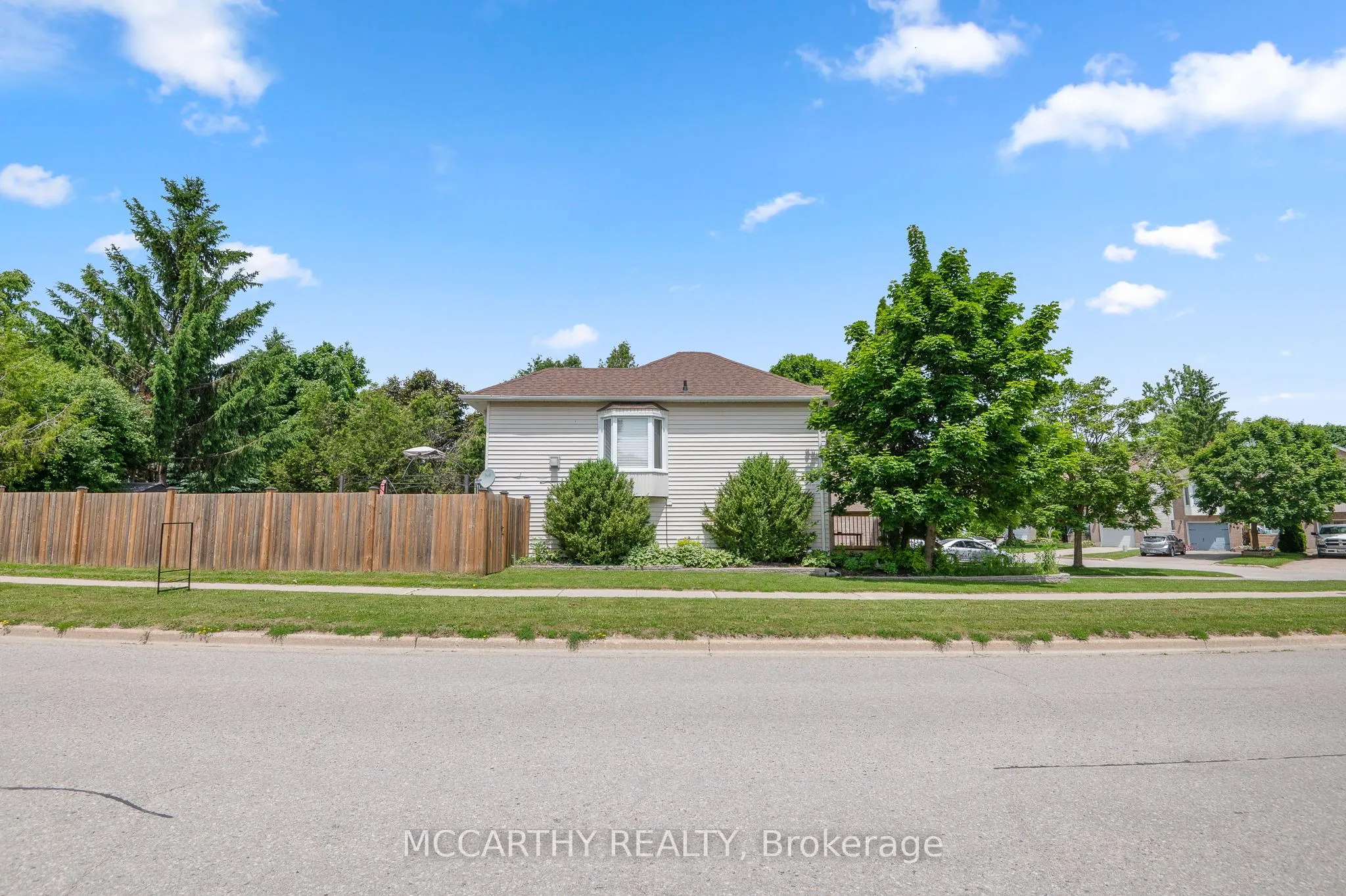 300 Shelburne Place