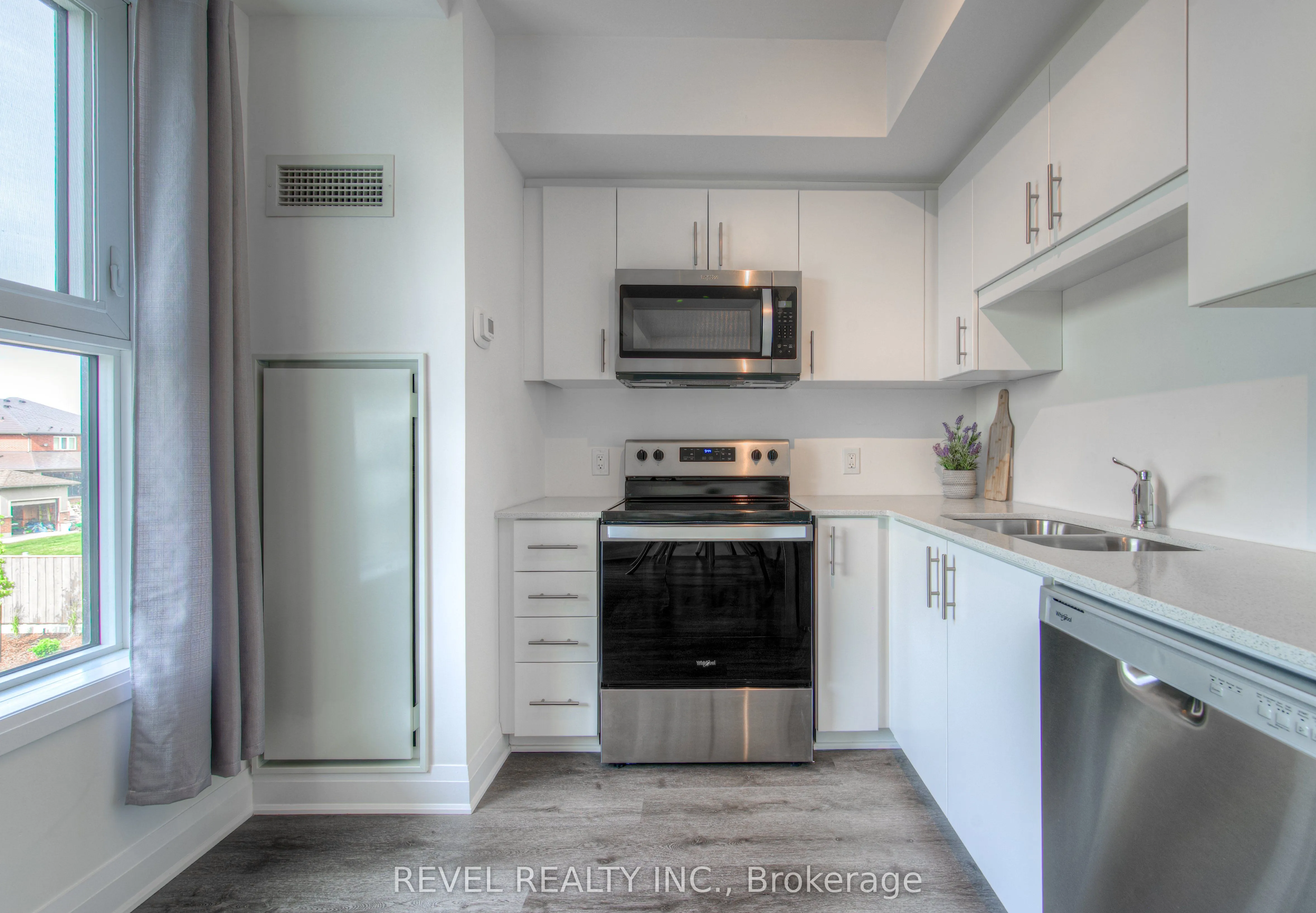 1936 Rymal Road E, #204